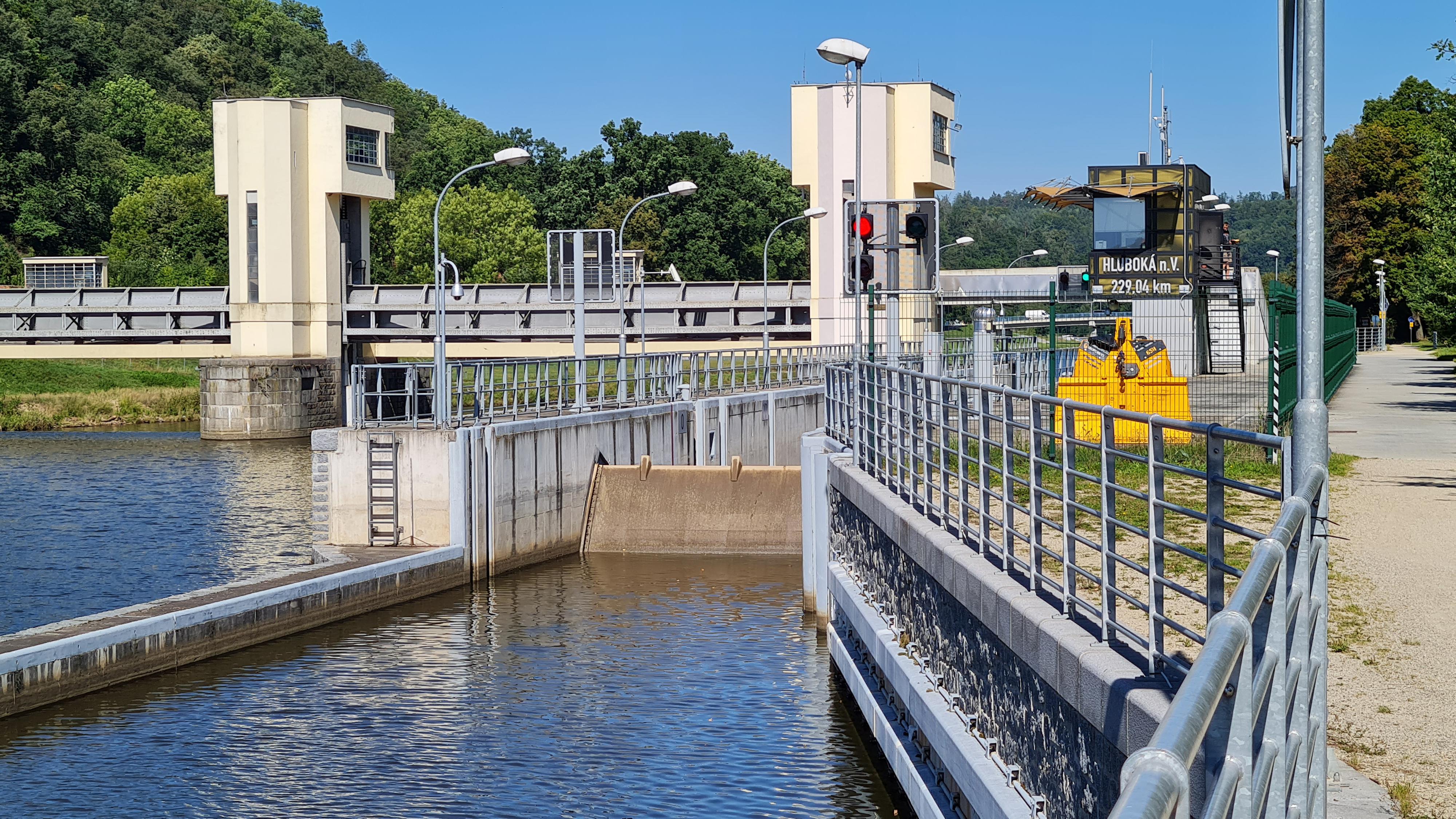 Plavební komora Hluboká nad Vltavou foto 4