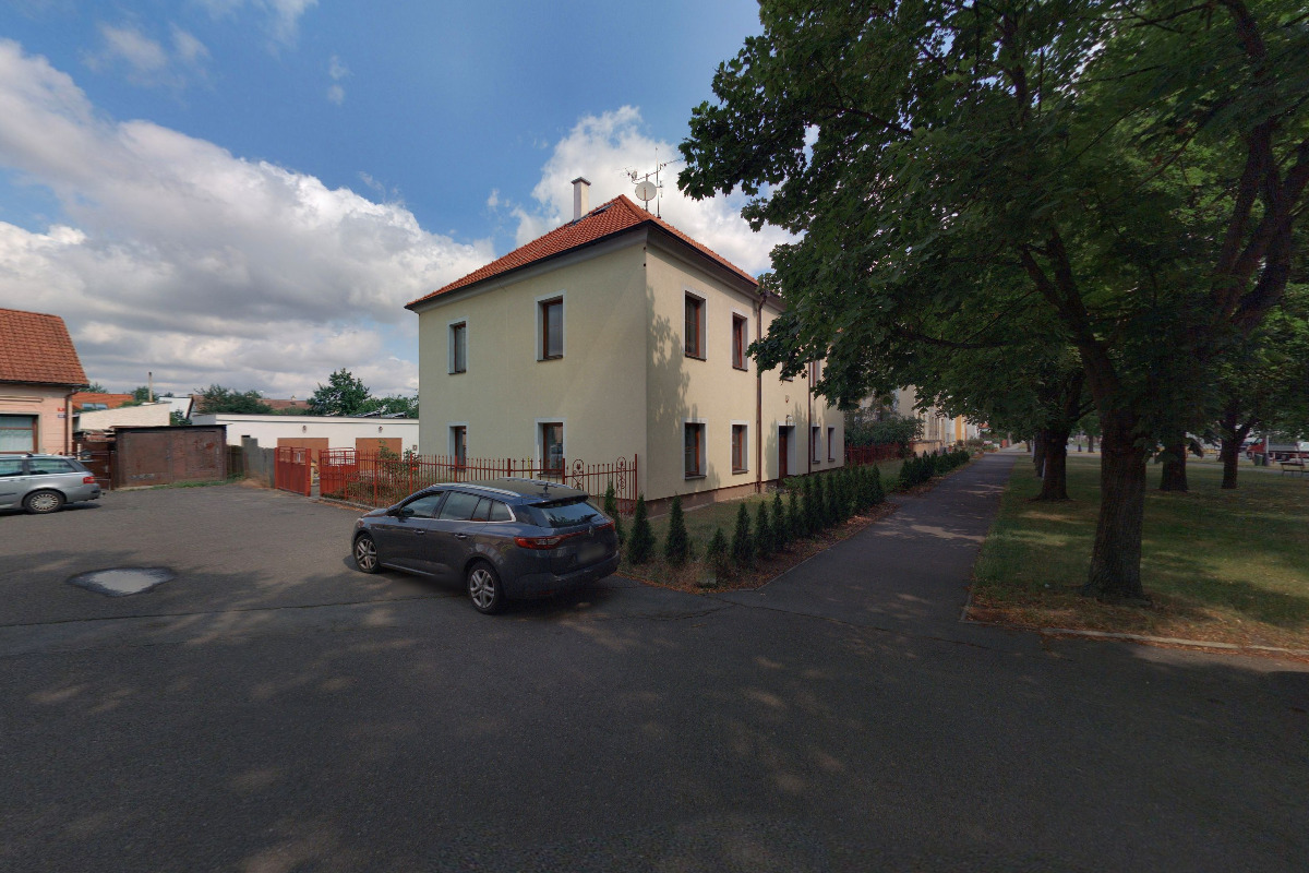 Římskokatolická farnost Hradec Králové - Pouchov foto 2