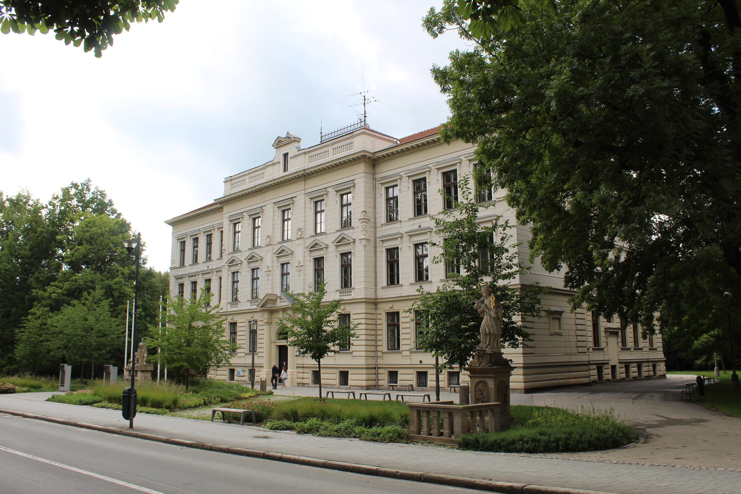 Základní škola Třeboň, Sokolská 296 foto 6