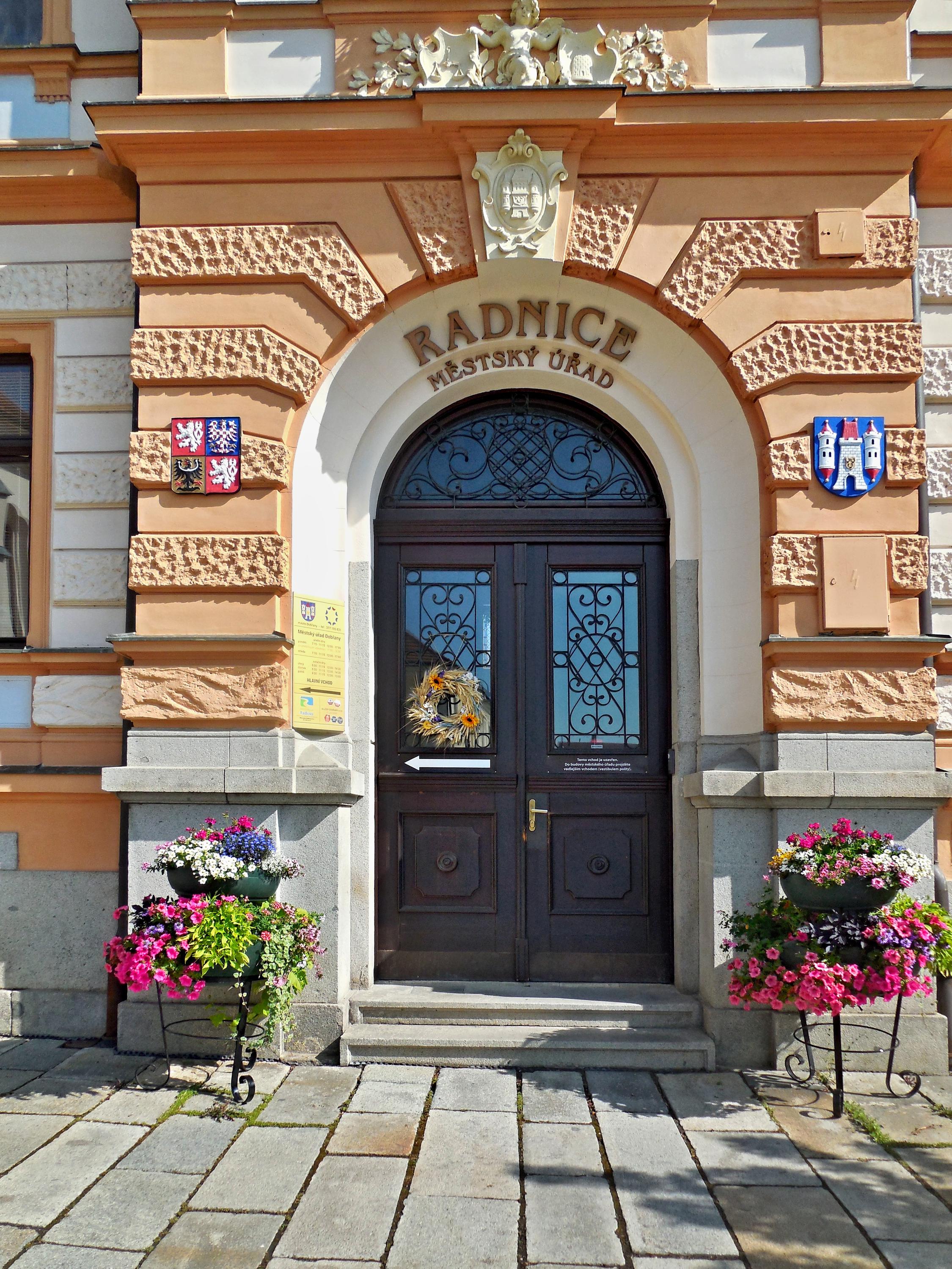 Městský úřad Dobřany foto 4