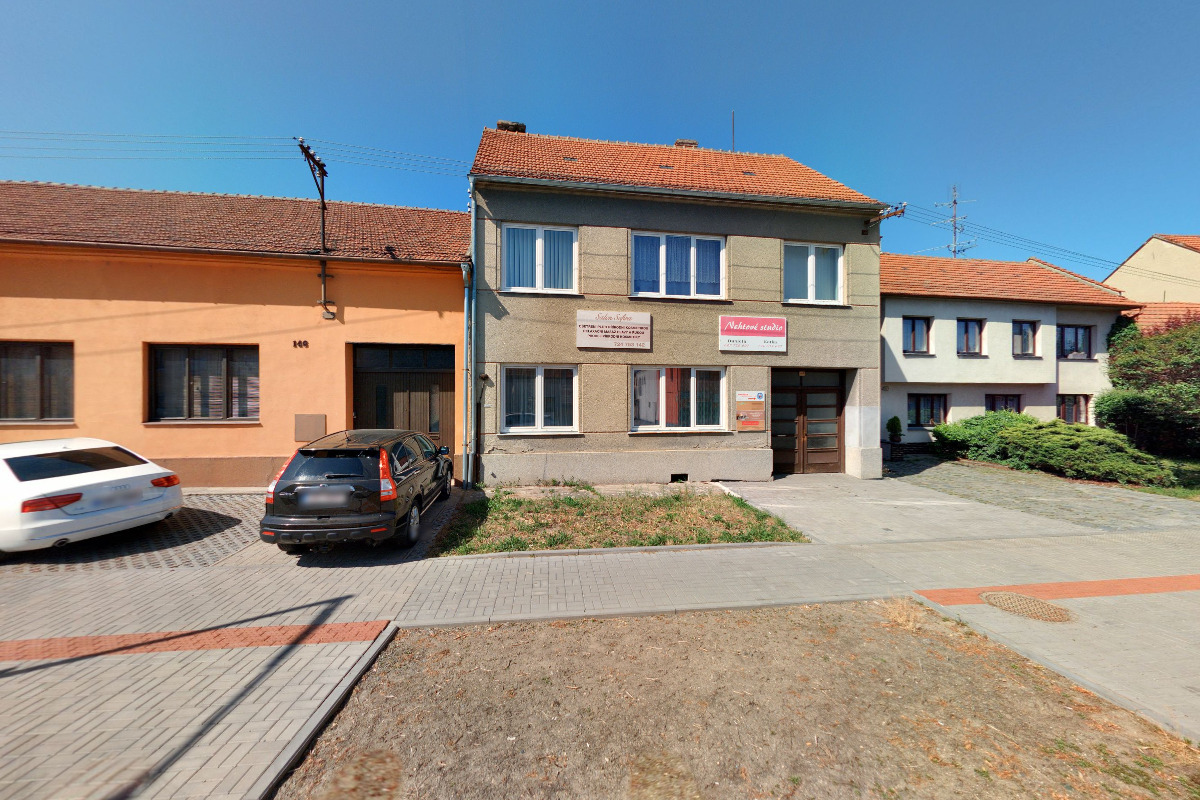 Kateřina Snášelová - nehtové studio foto 2