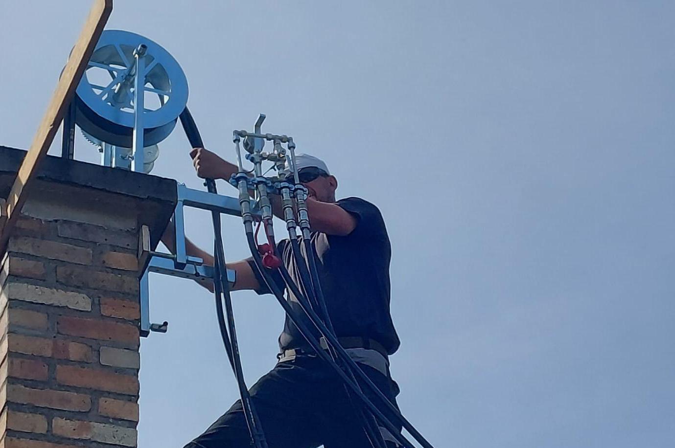 Petr Vystavěl - Kominictví