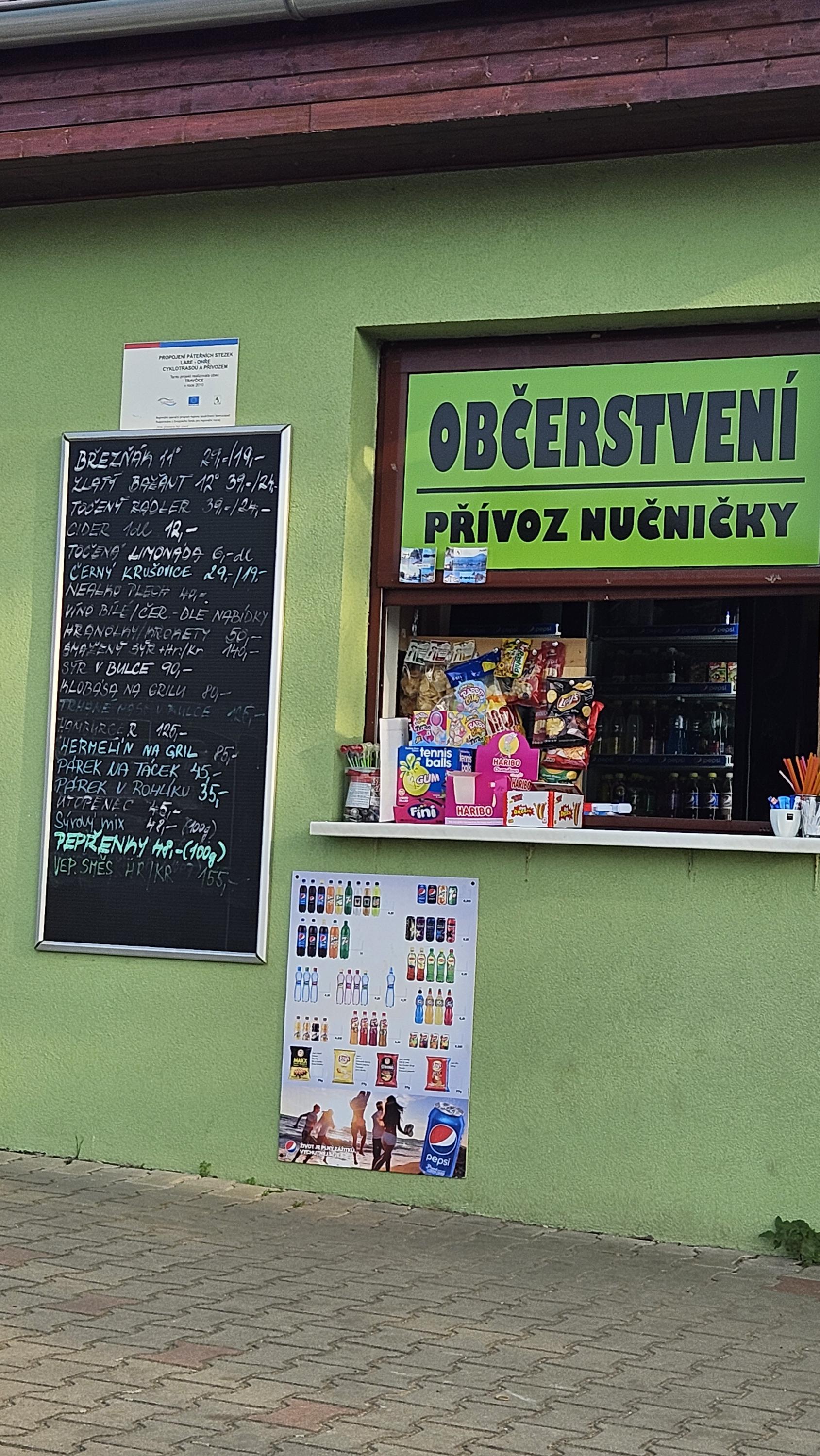 Hospoda u přívozu foto 4