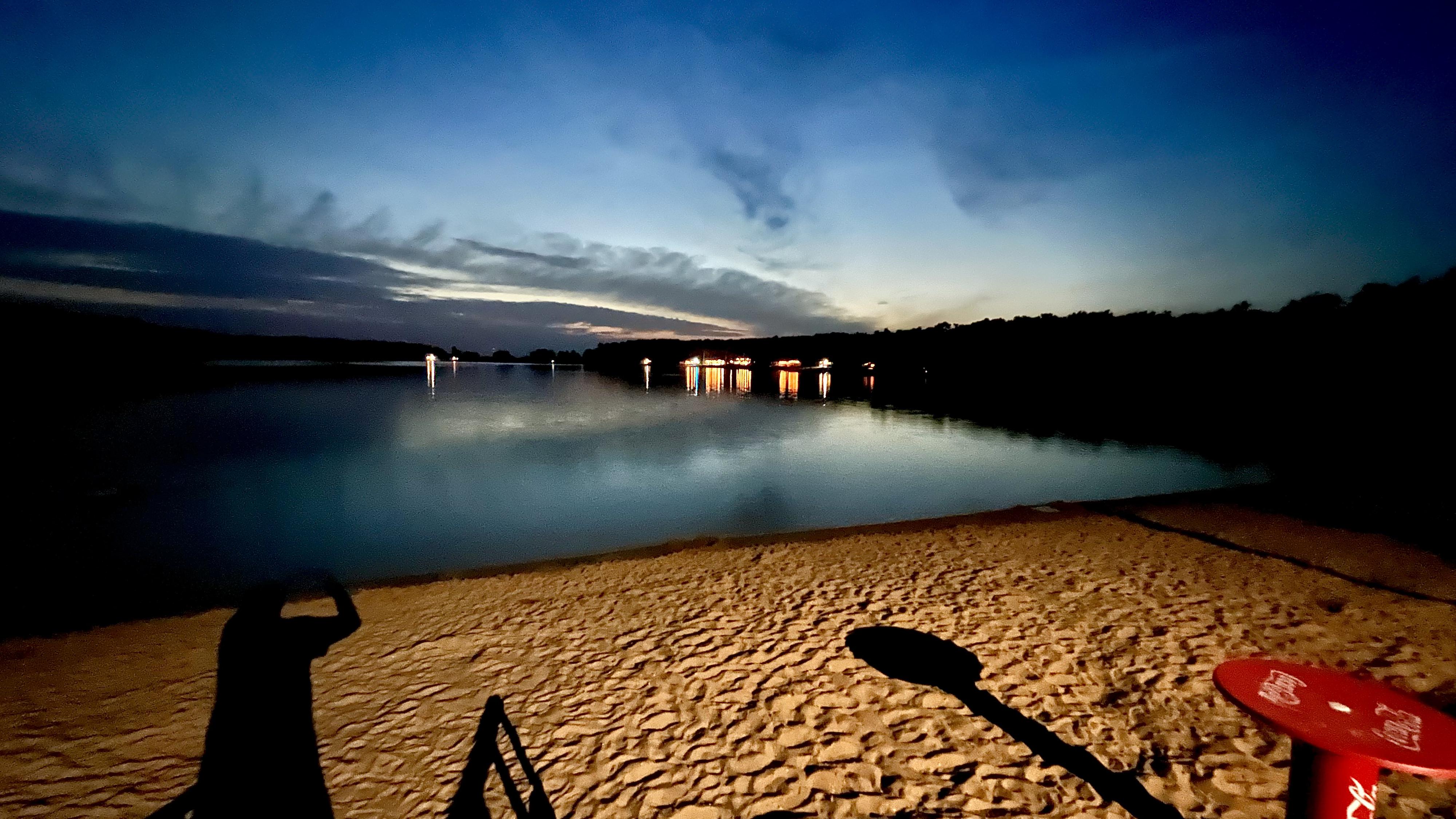 Jezero Lhota Stánek č.11 foto 1
