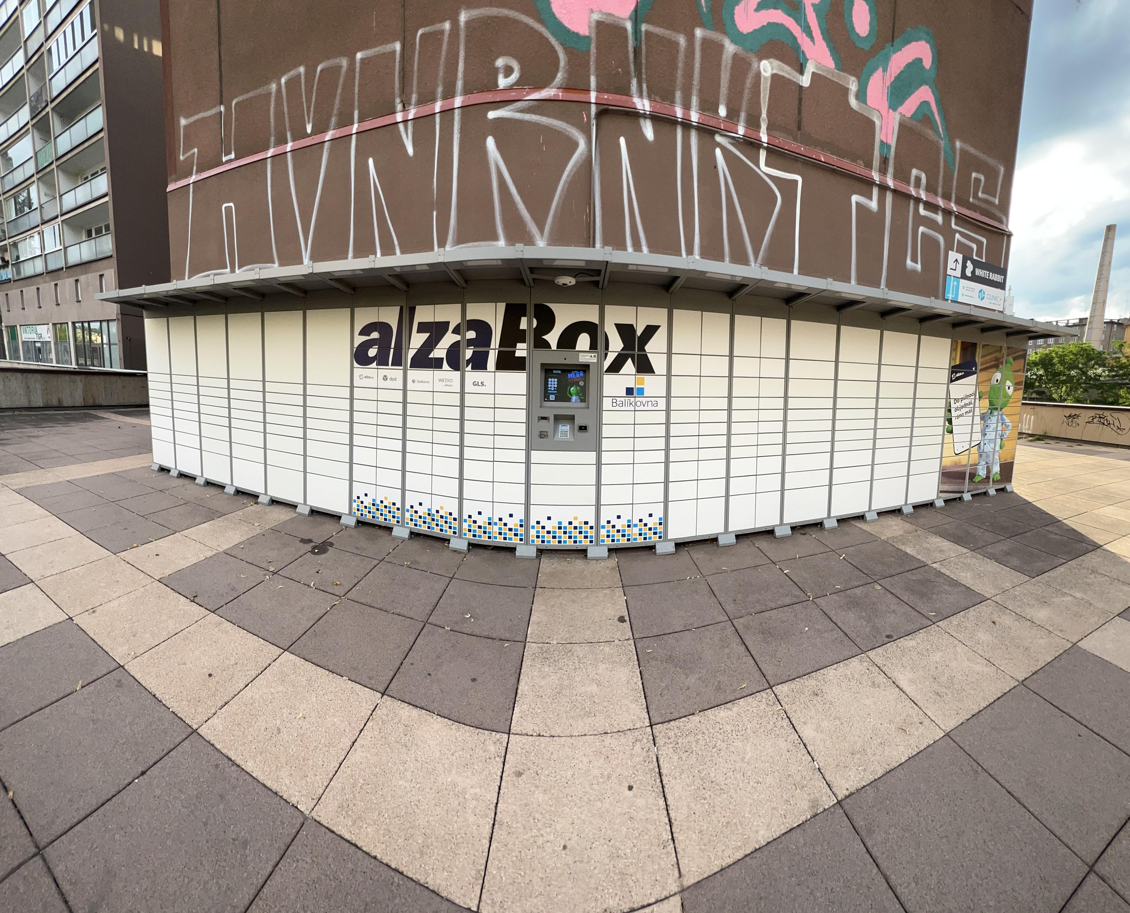 AlzaBox foto 2