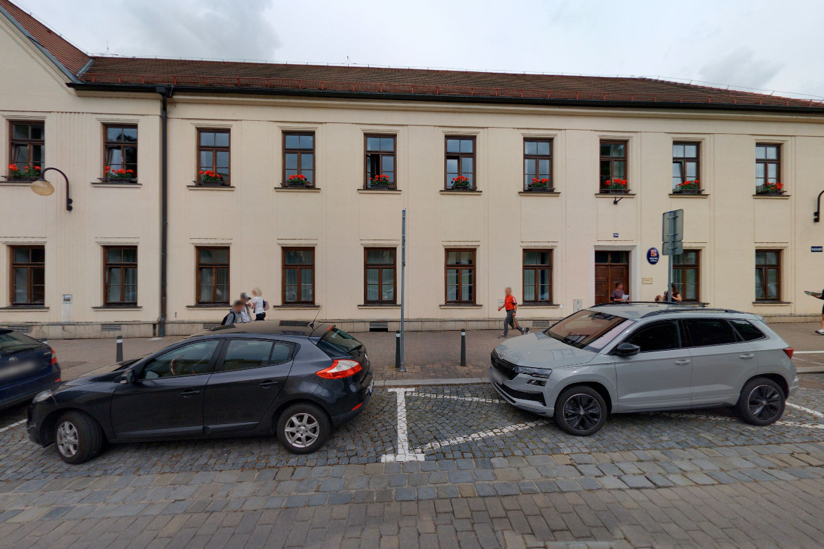 MÚ Slavkov u Brna - Oddělení dopravně správních agend (registr vozidel) foto 2