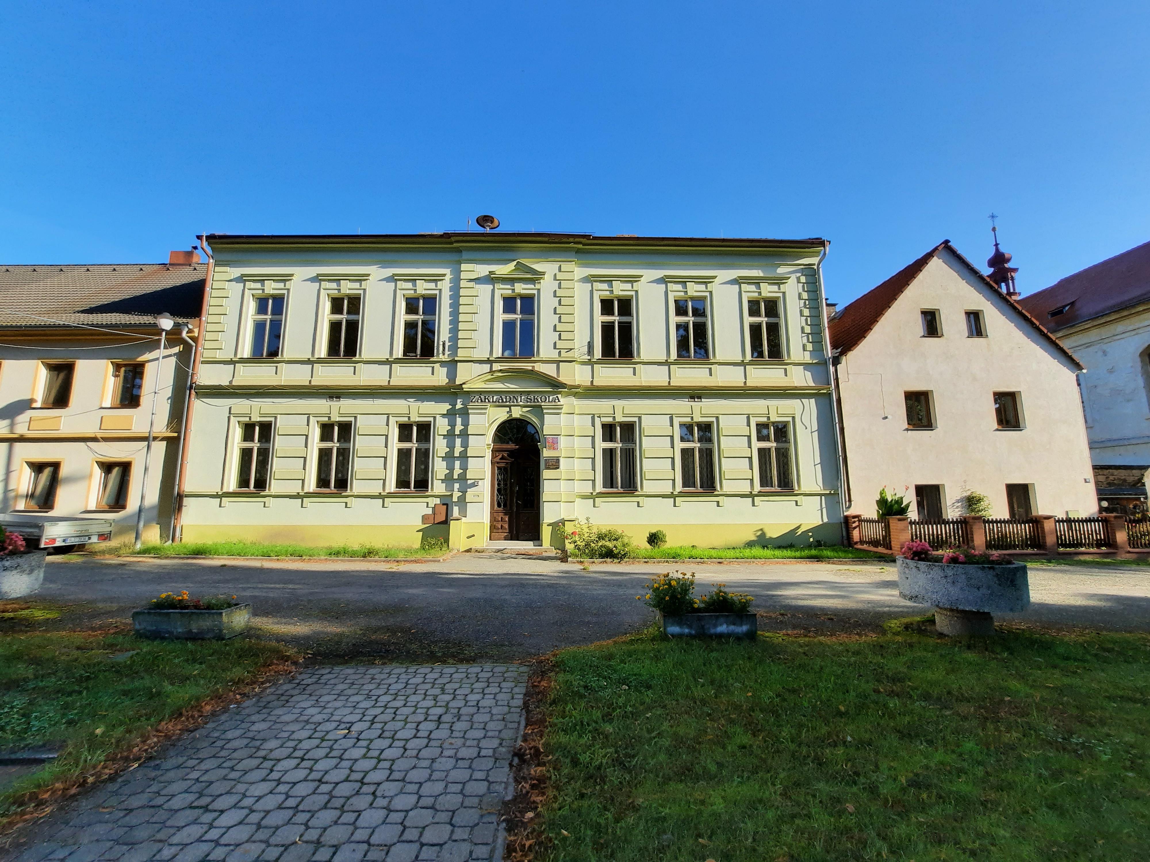 ZŠ Holany foto 5