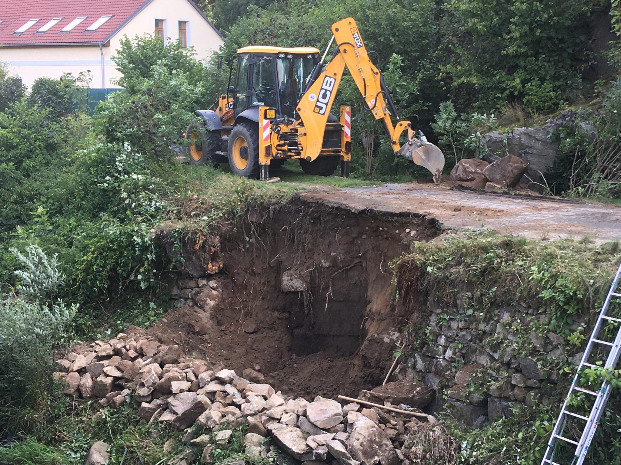 Luboš Jonáš - zemní a stavební práce foto 5