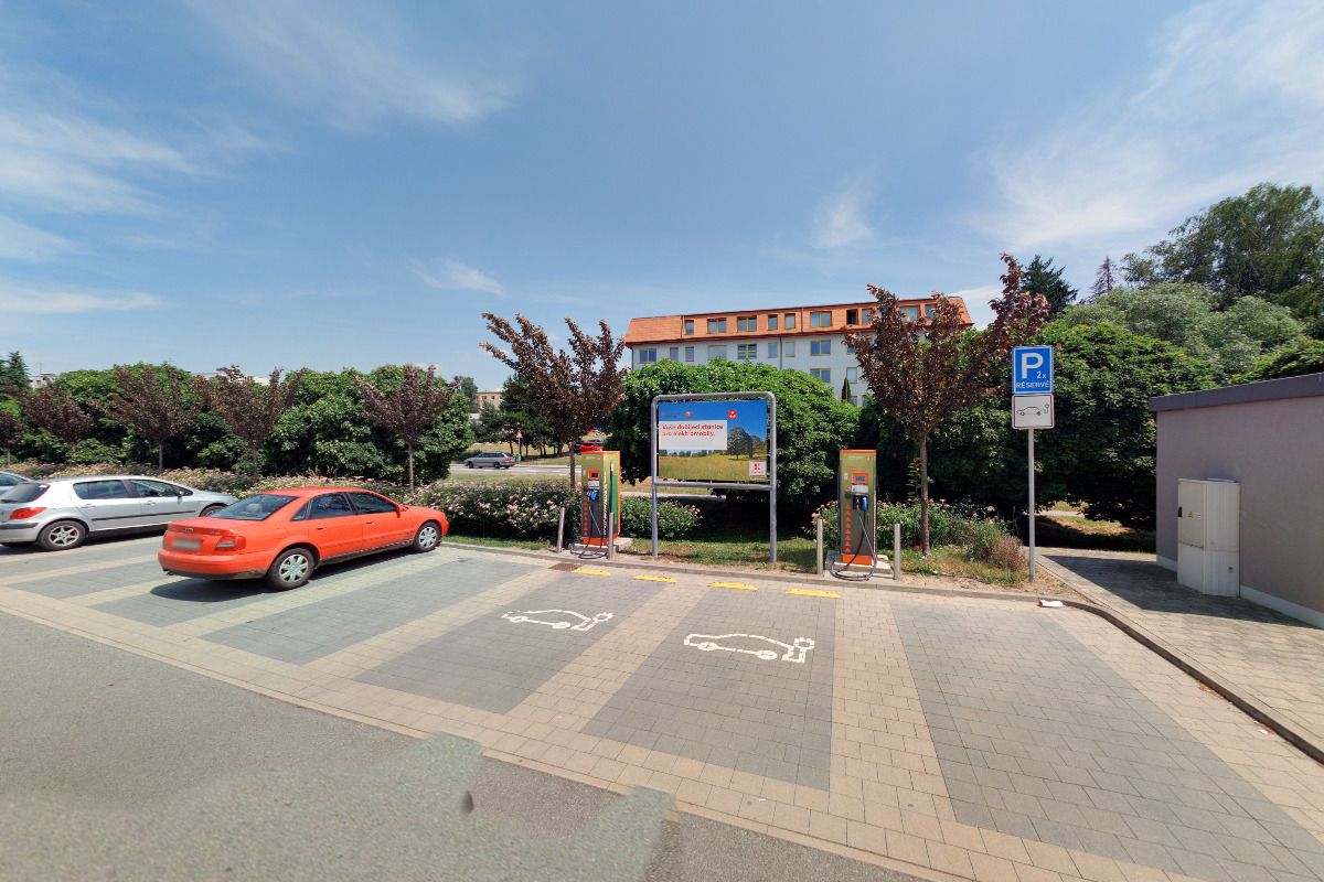 Nabíjecí stanice ČEZ foto 5