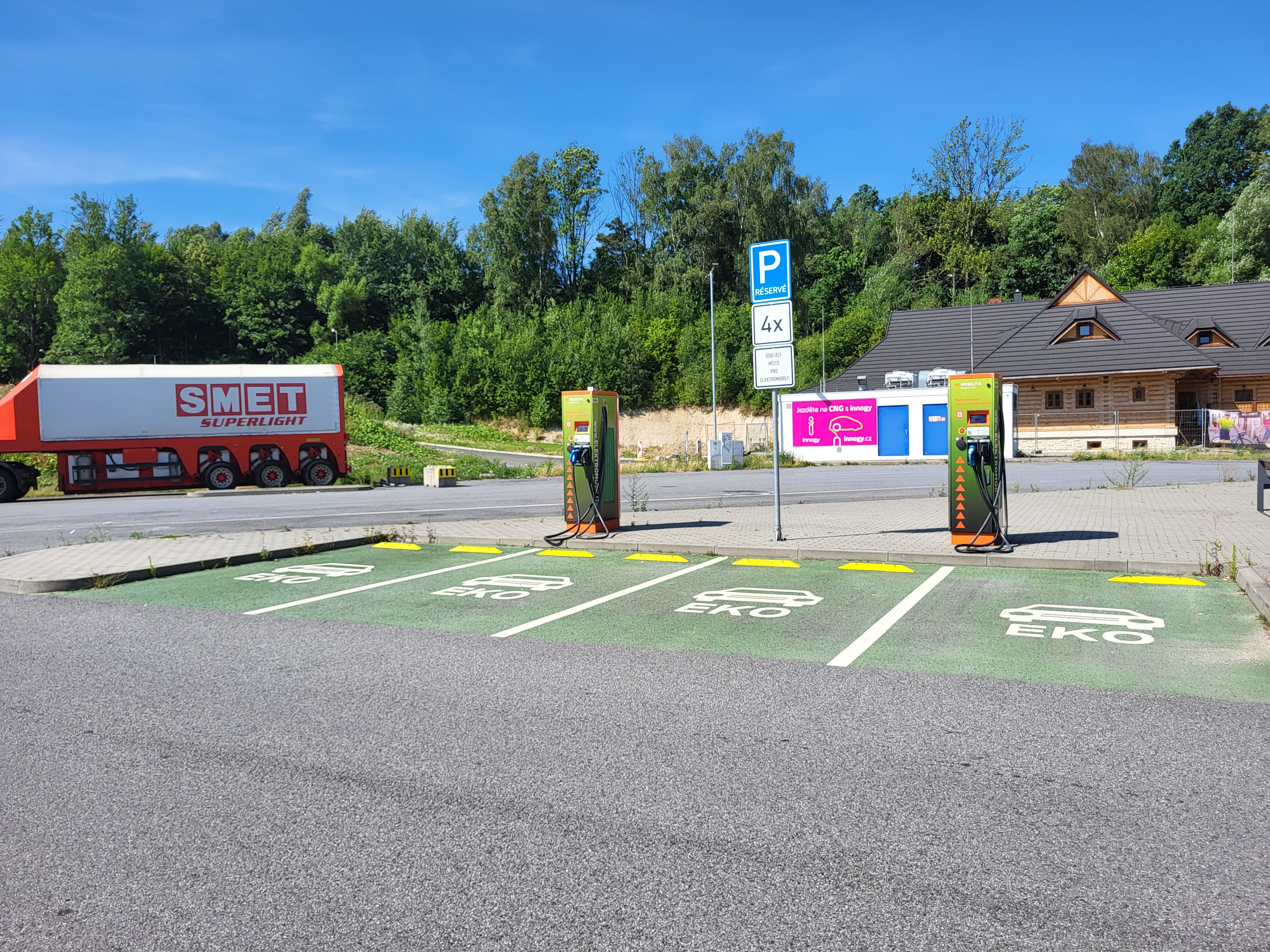 Nabíjecí stanice ČEZ foto 4