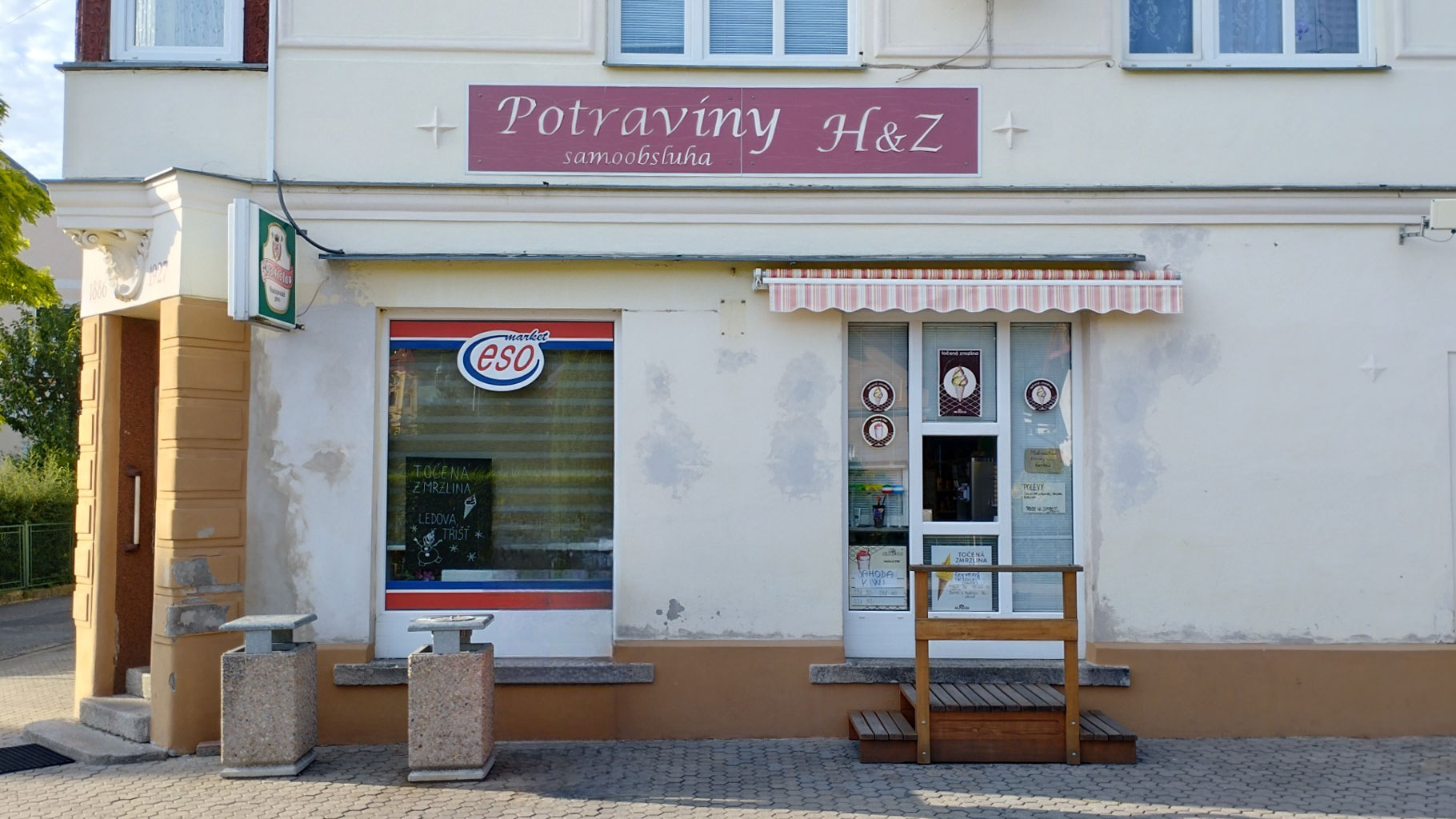 Zmrzlinový stánek H&Z foto 1