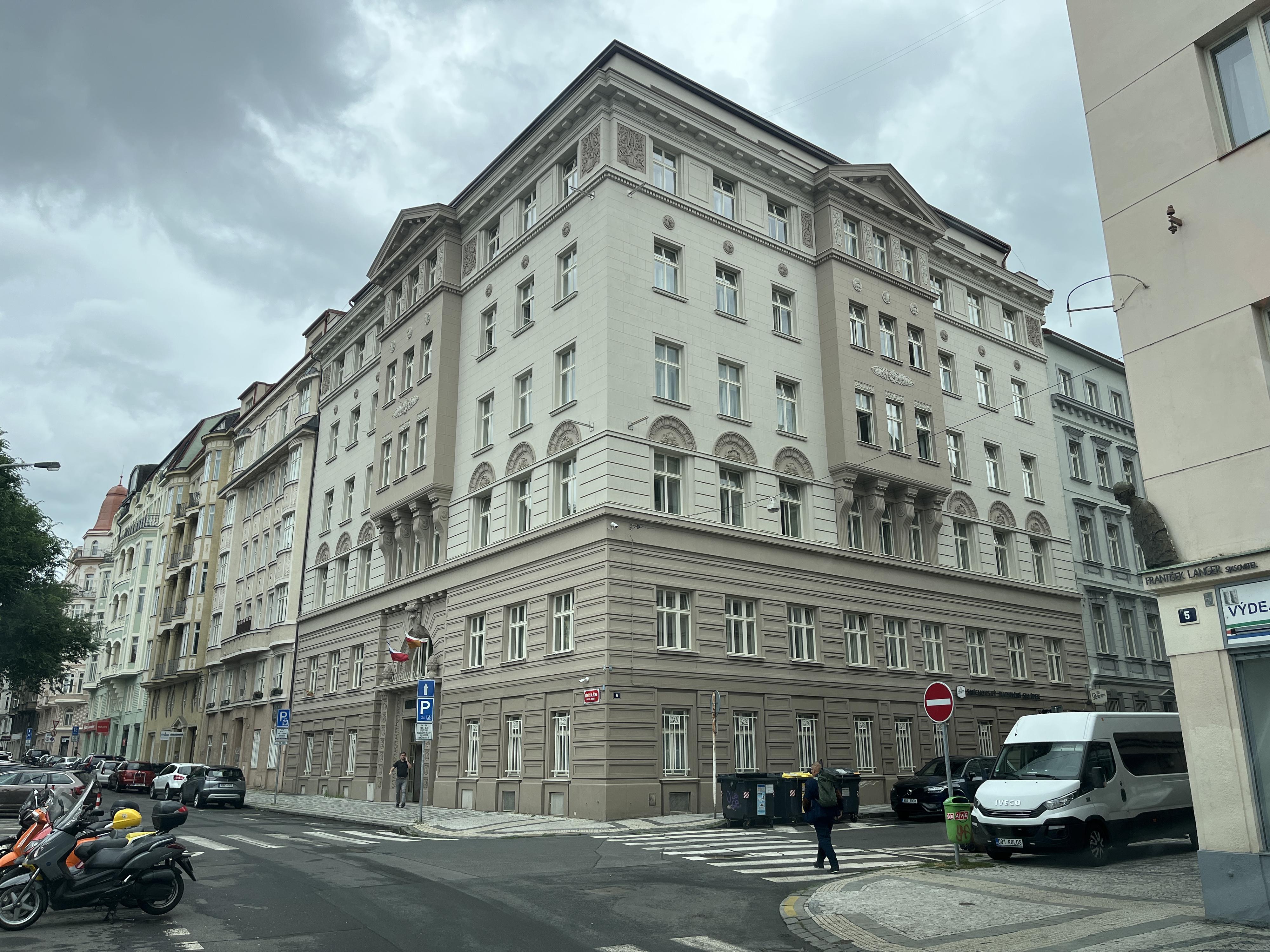 Úřad městské části Praha 5 foto 5