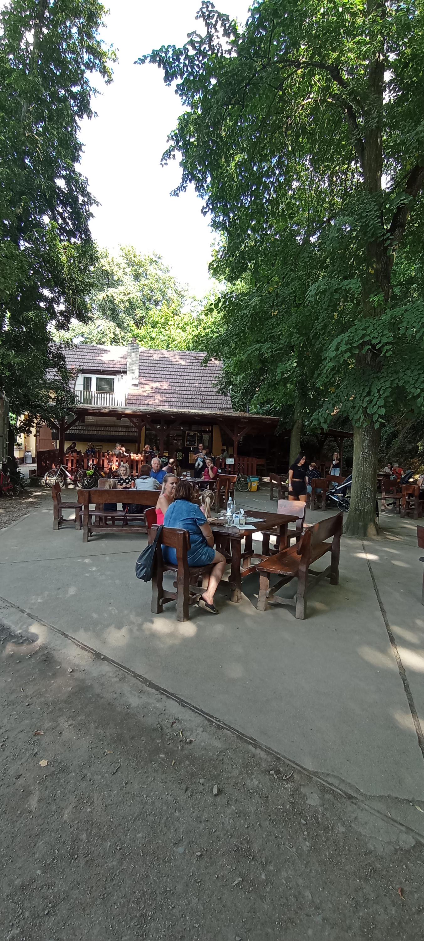 Restaurace RÉNA foto 2