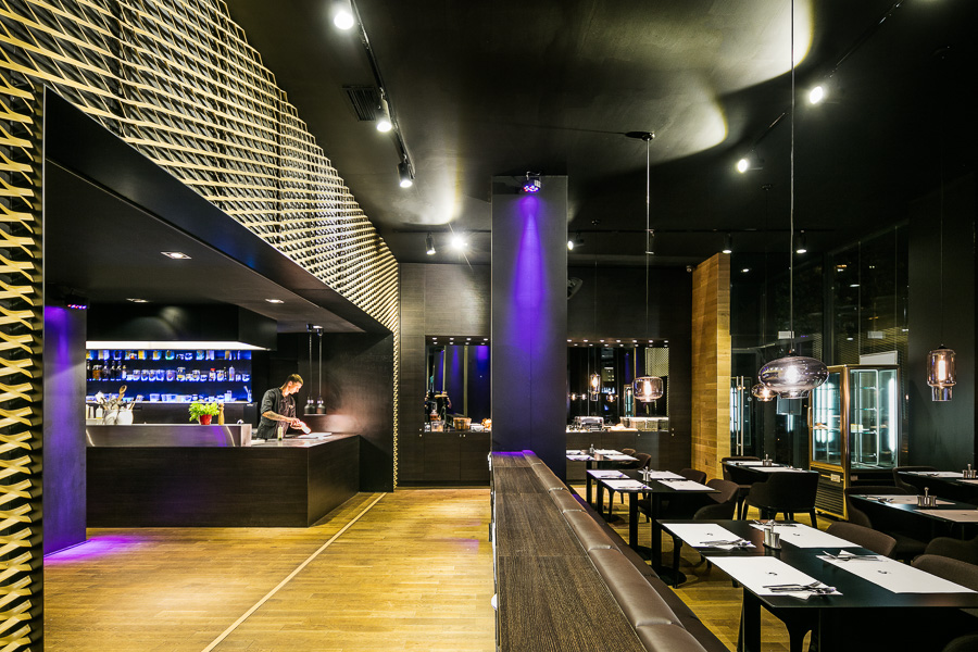 RESTAURACE ZLATÝ KOHOUT foto 6
