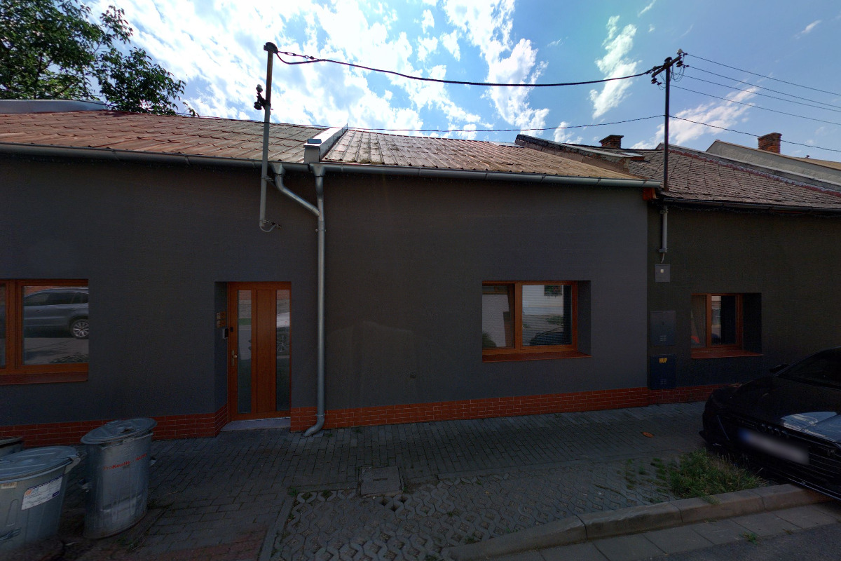 PROFLEKO motors, s.r.o.