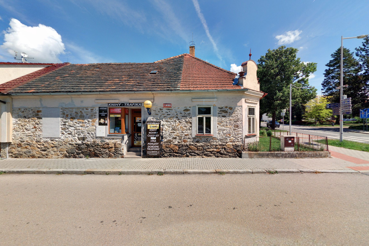 Iva Zídková - Trafika - Čepovaná vína foto 2