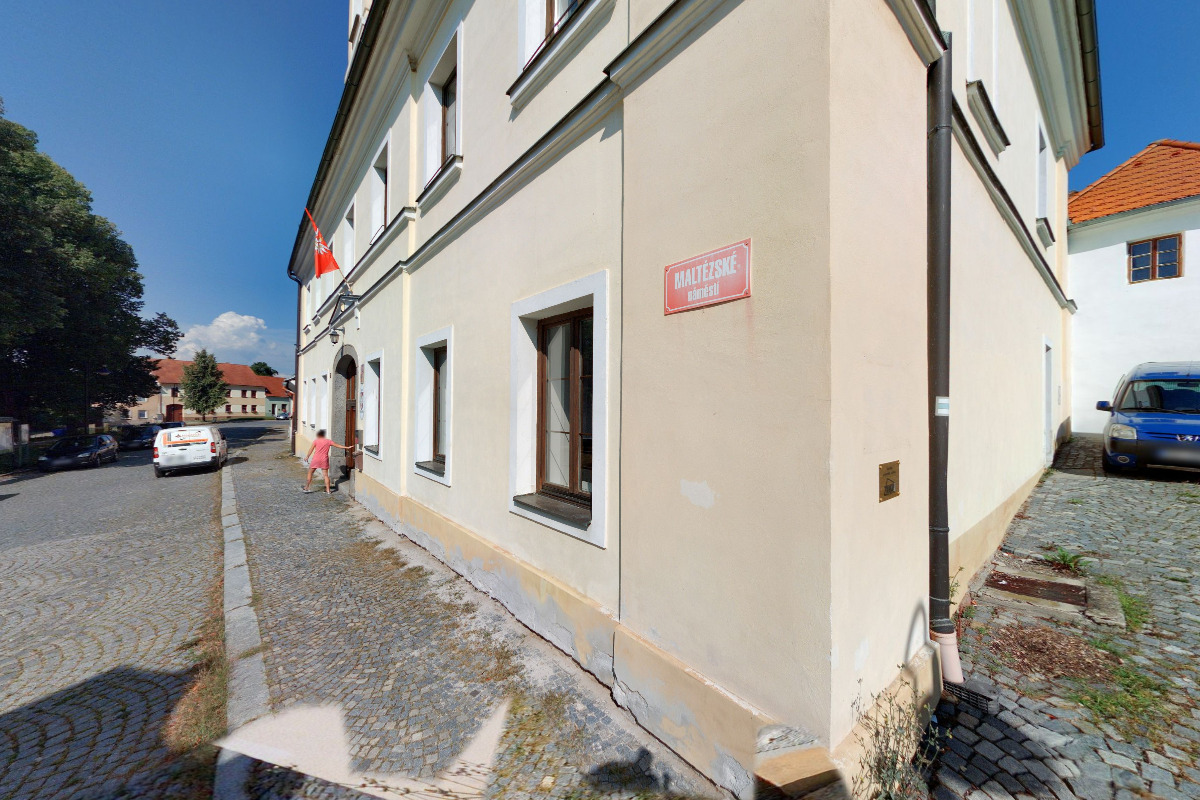 Místní lidová knihovna Radomyšl foto 2