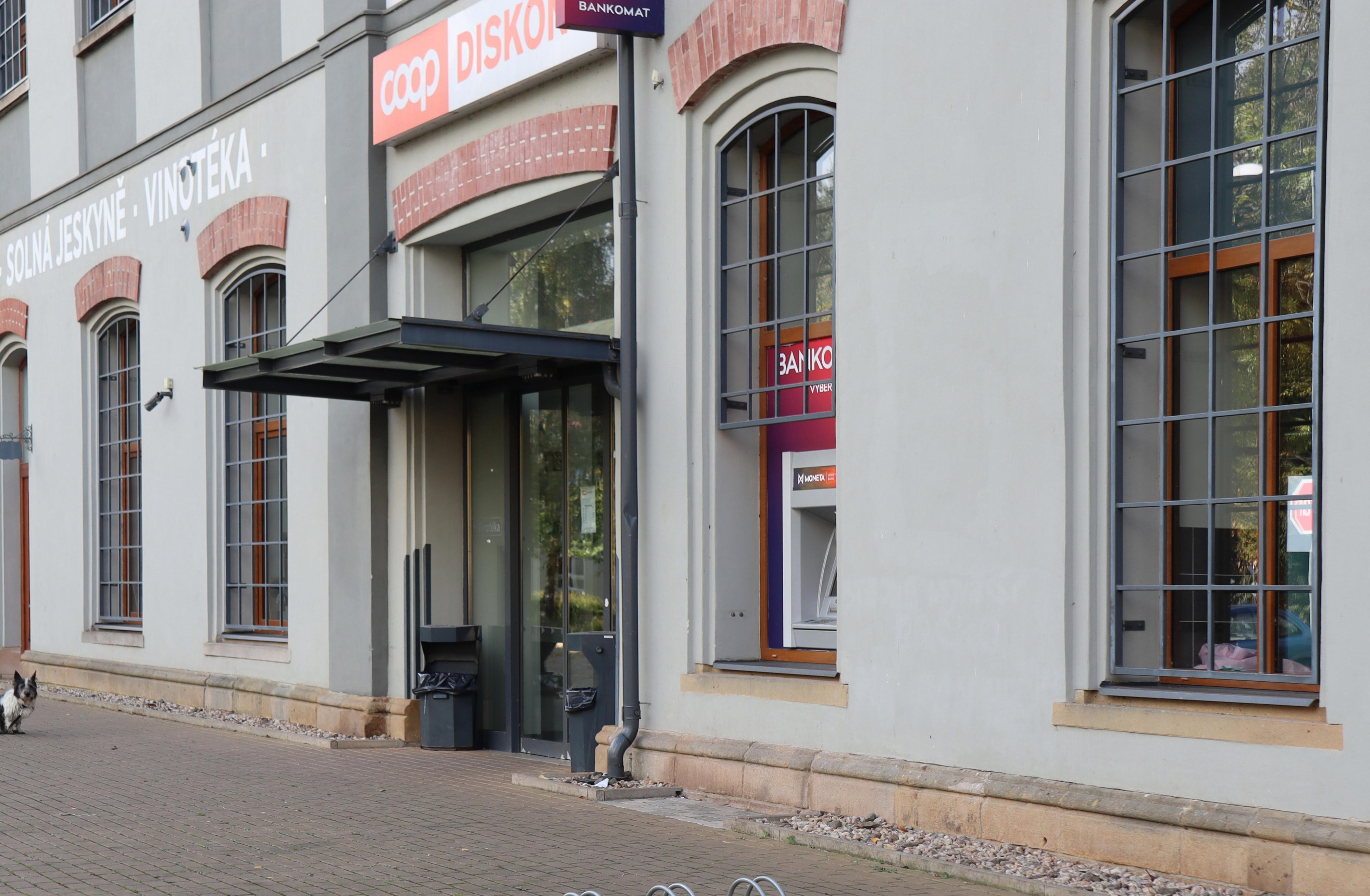 KONZUM, obchodní družstvo v Ústí nad Orlicí - COOP foto 2