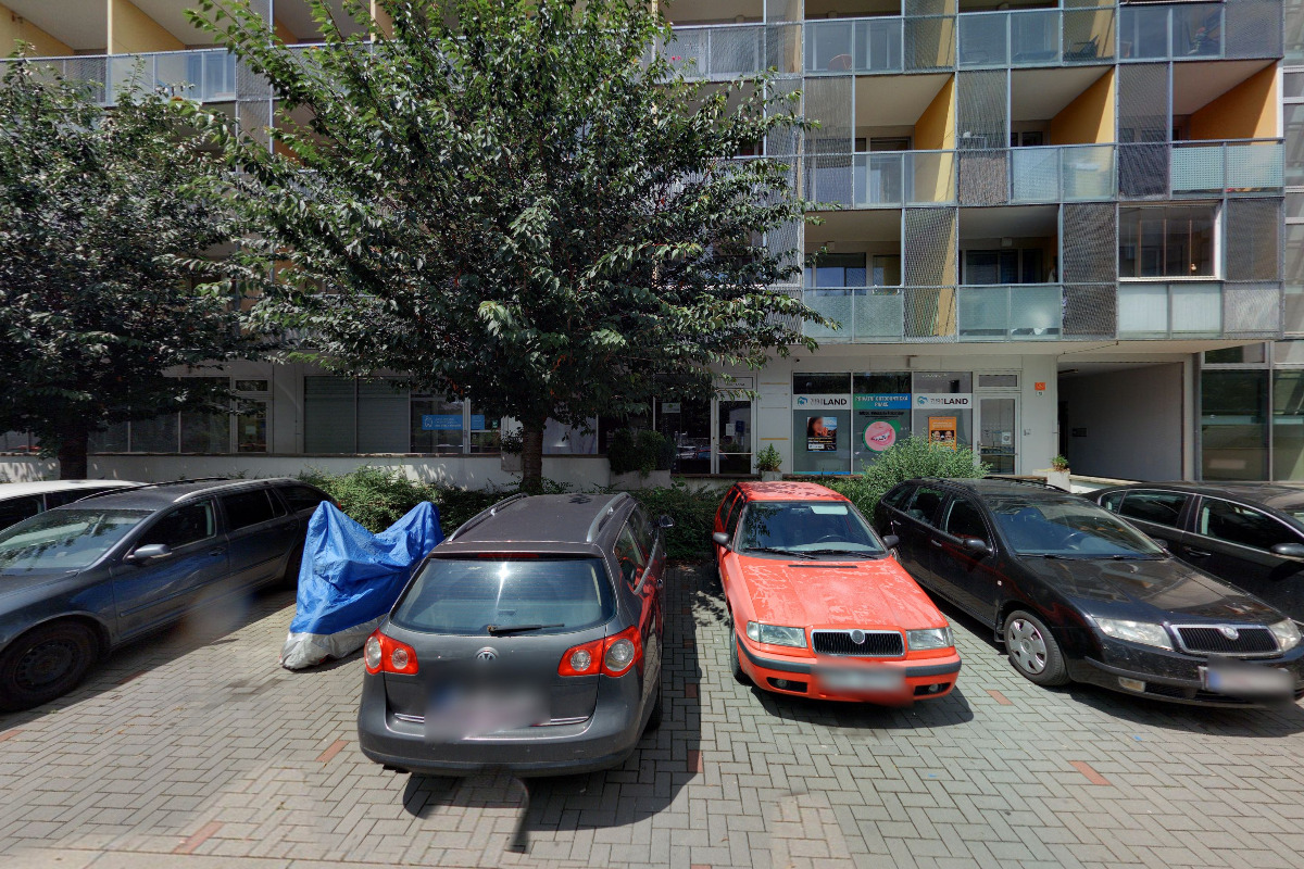 Kariérový a personální servis, s.r.o.