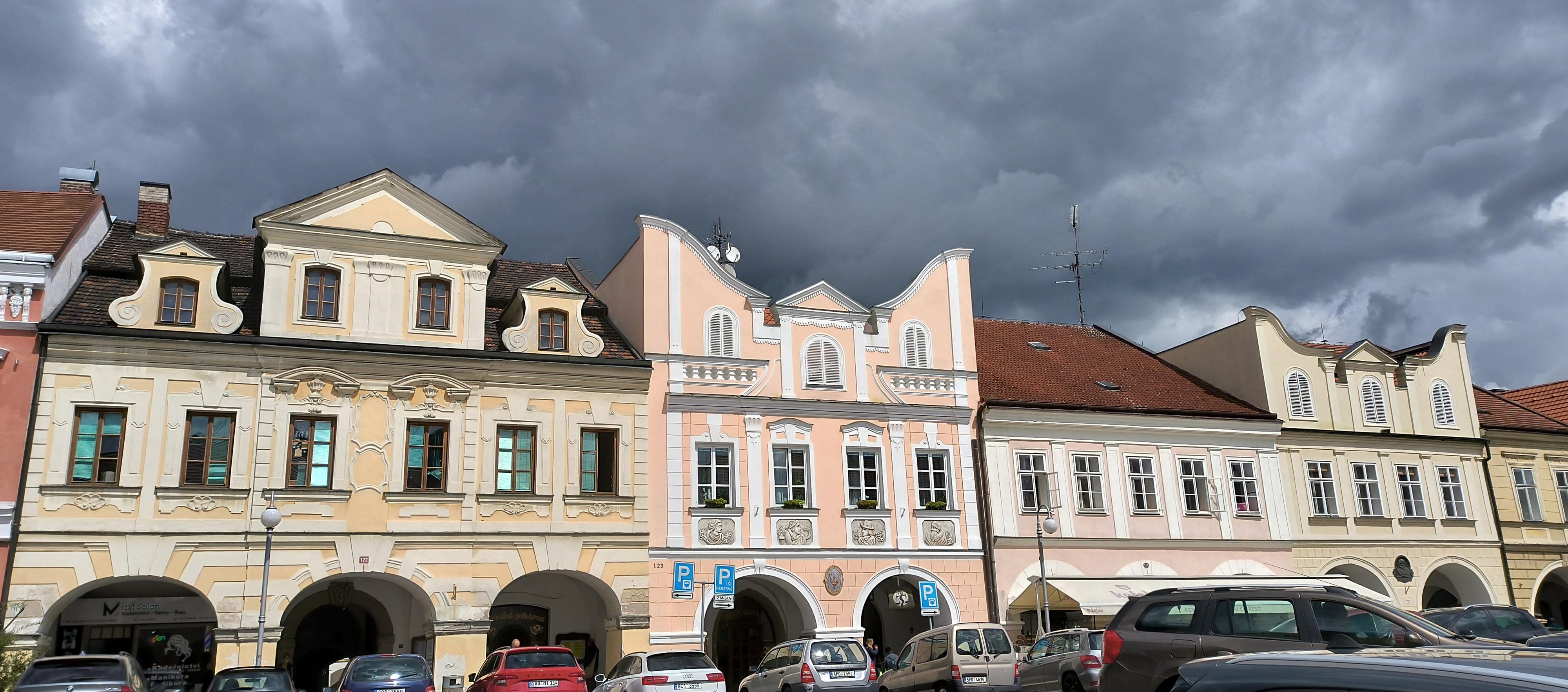 LÉKÁRNA U ZLATÉHO JELENA foto 2