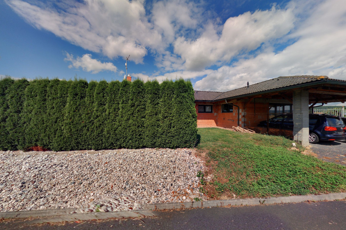 Autopůjčovna - Jan Sadloň