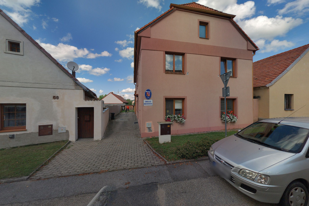 Lipí - obecní úřad foto 3