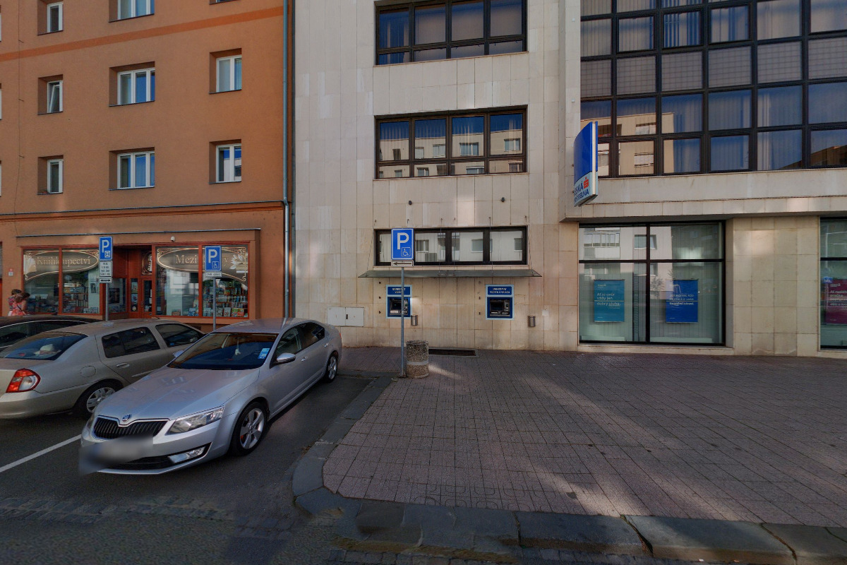 Bankomat České spořitelny foto 2