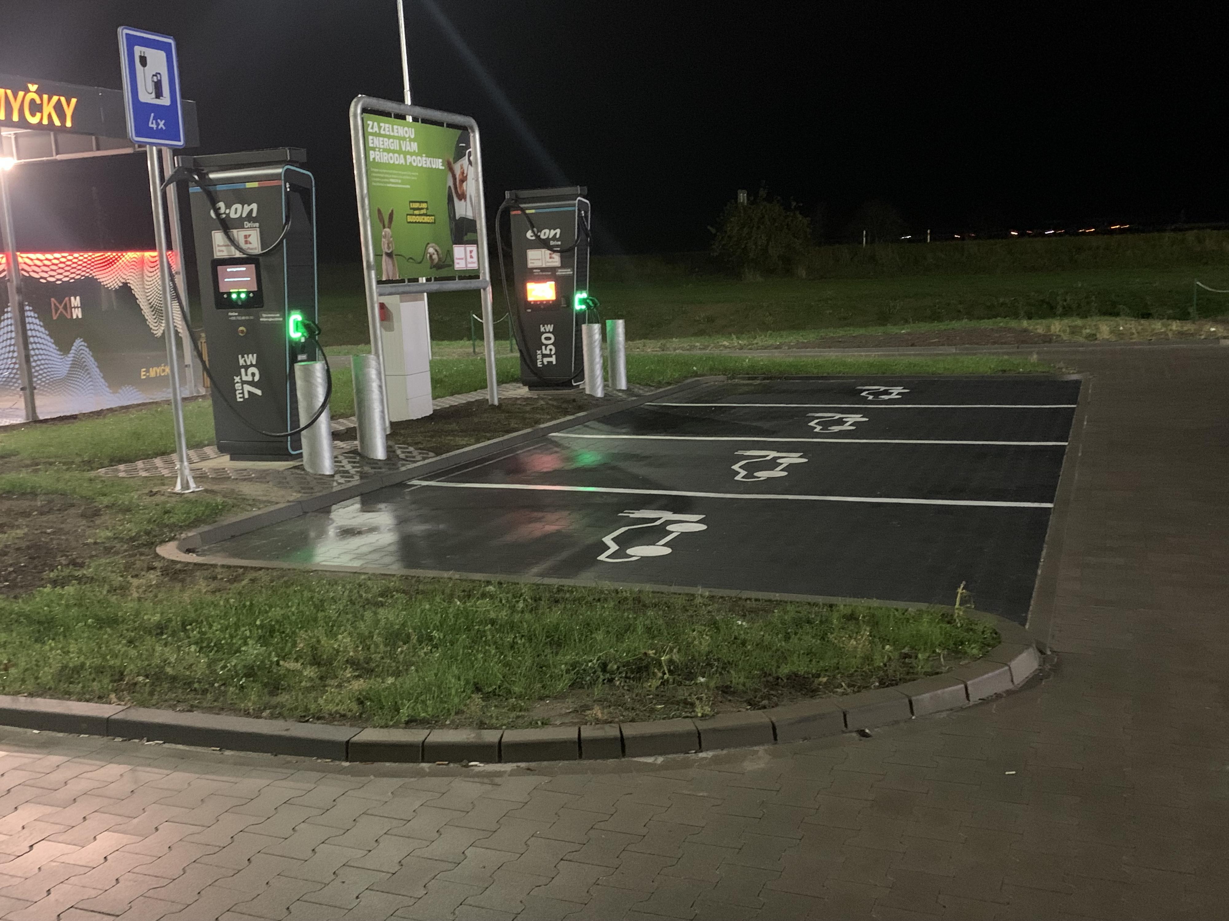 Dobíjecí stanice pro elektromobily