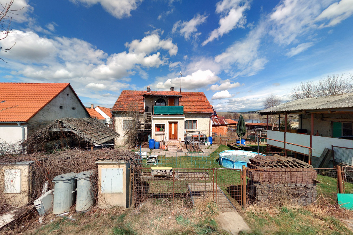 Podkrovní apartmán Pololáň