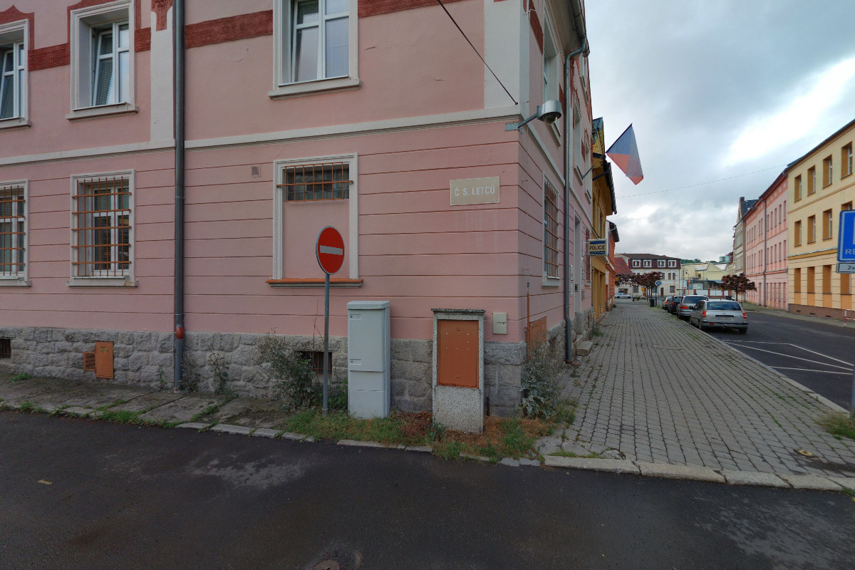 Policie ČR - Obvodní oddělení Nejdek foto 2