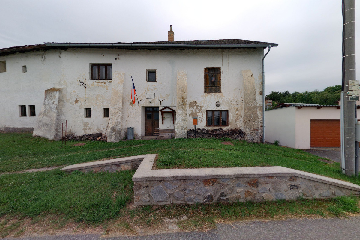 Drslavice - obecní úřad foto 4