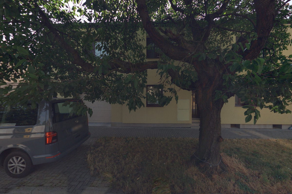 Jeden za druhým, o.s.