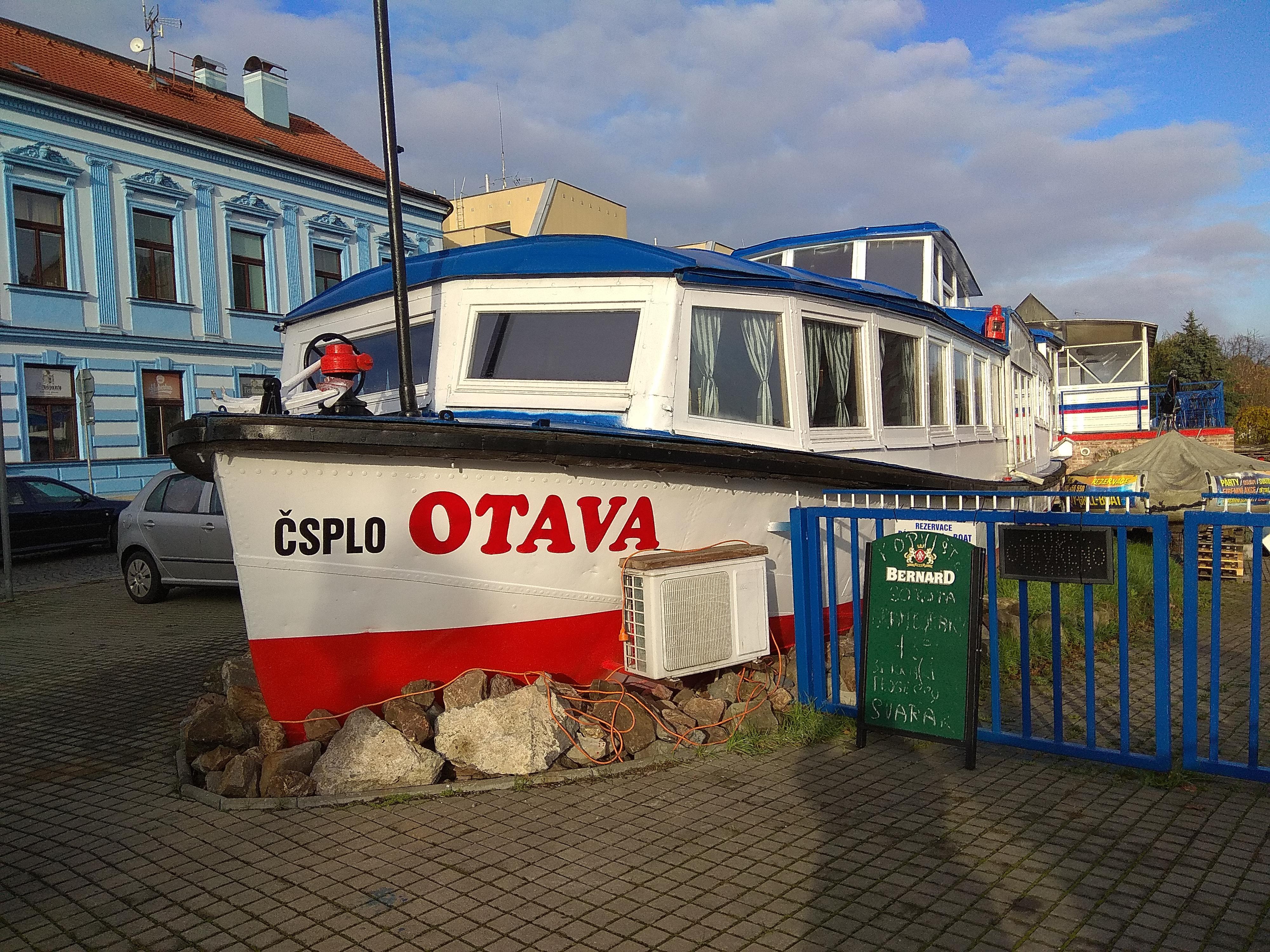Loď Otava foto 3