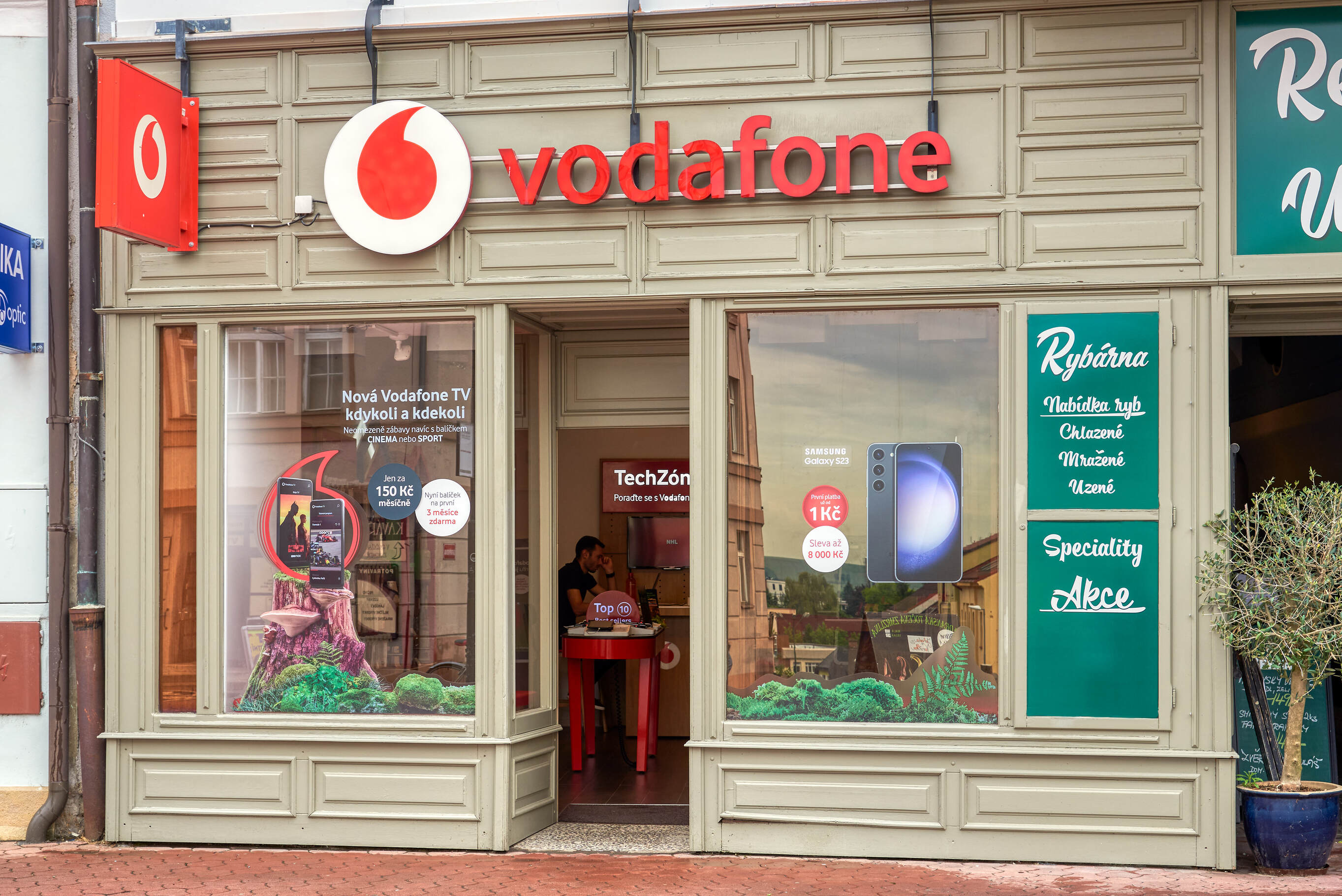 Vodafone Czech Republic, a.s. foto 6