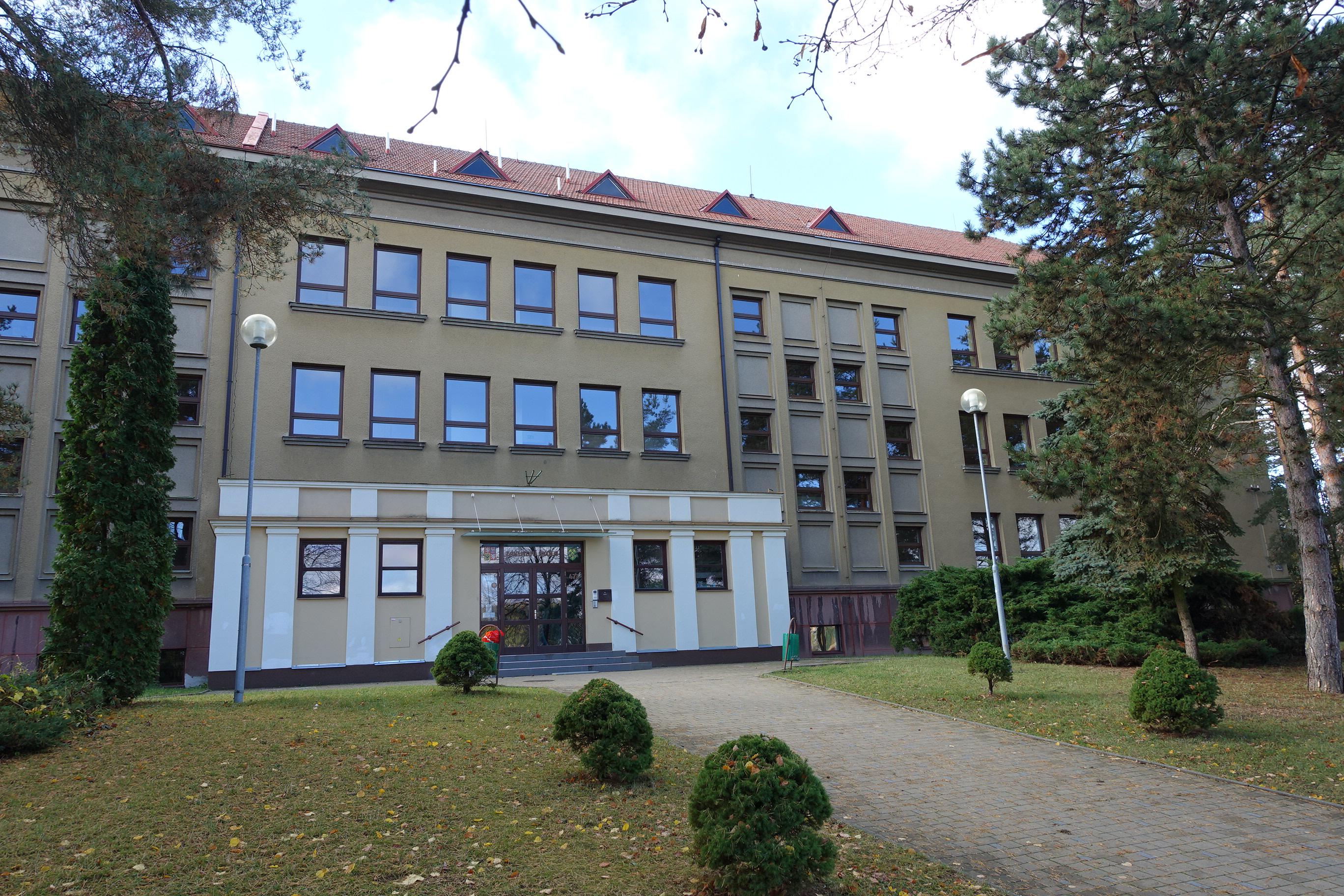 ZŠ Zbýšov, J. A. Komenského