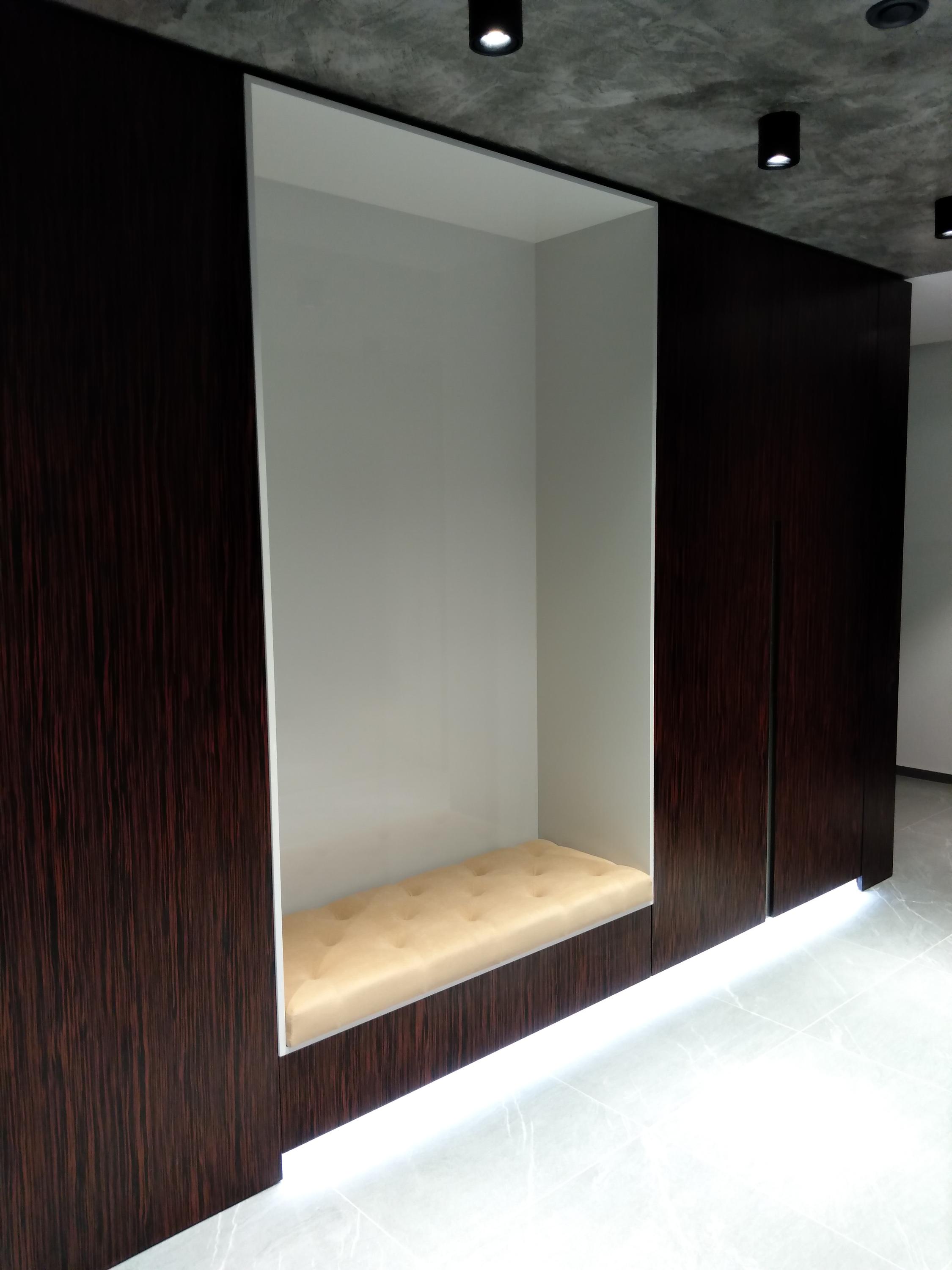 Hynek Bechyně - truhlářství a návrhy interiérů foto 2