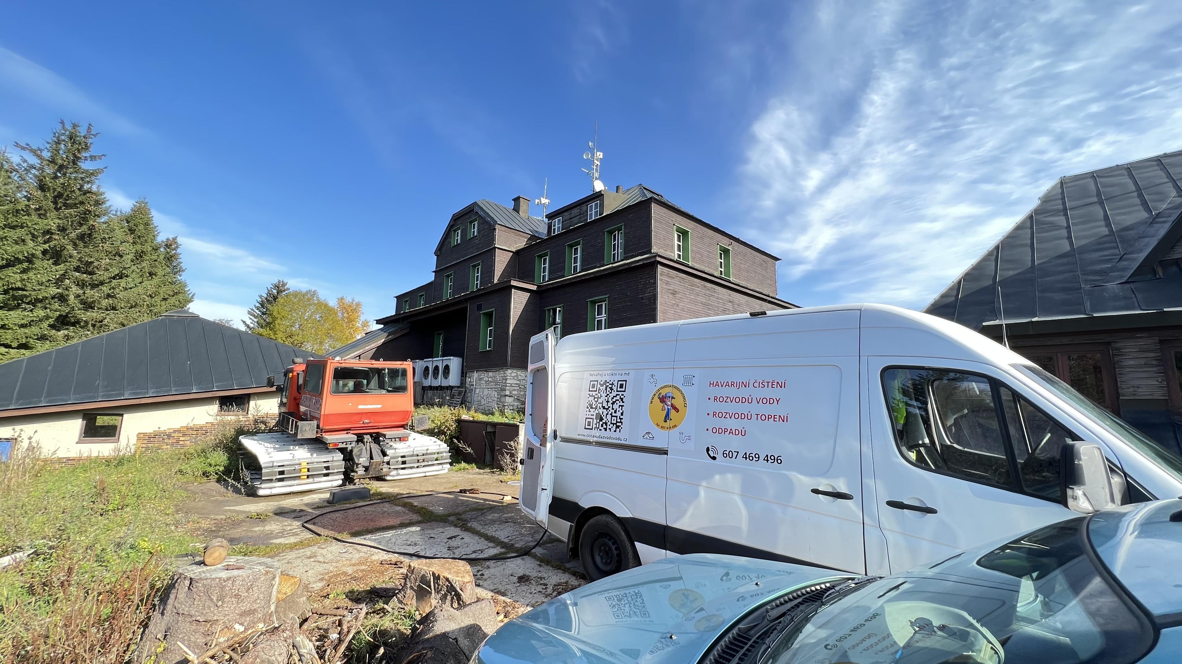 Čistá voda z vodovodu foto 3