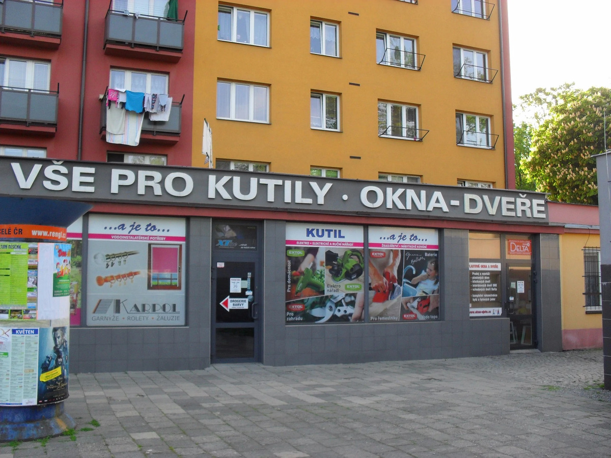 Okna a je to - Bezpečnostní dveře, plastová okna, žaluzie