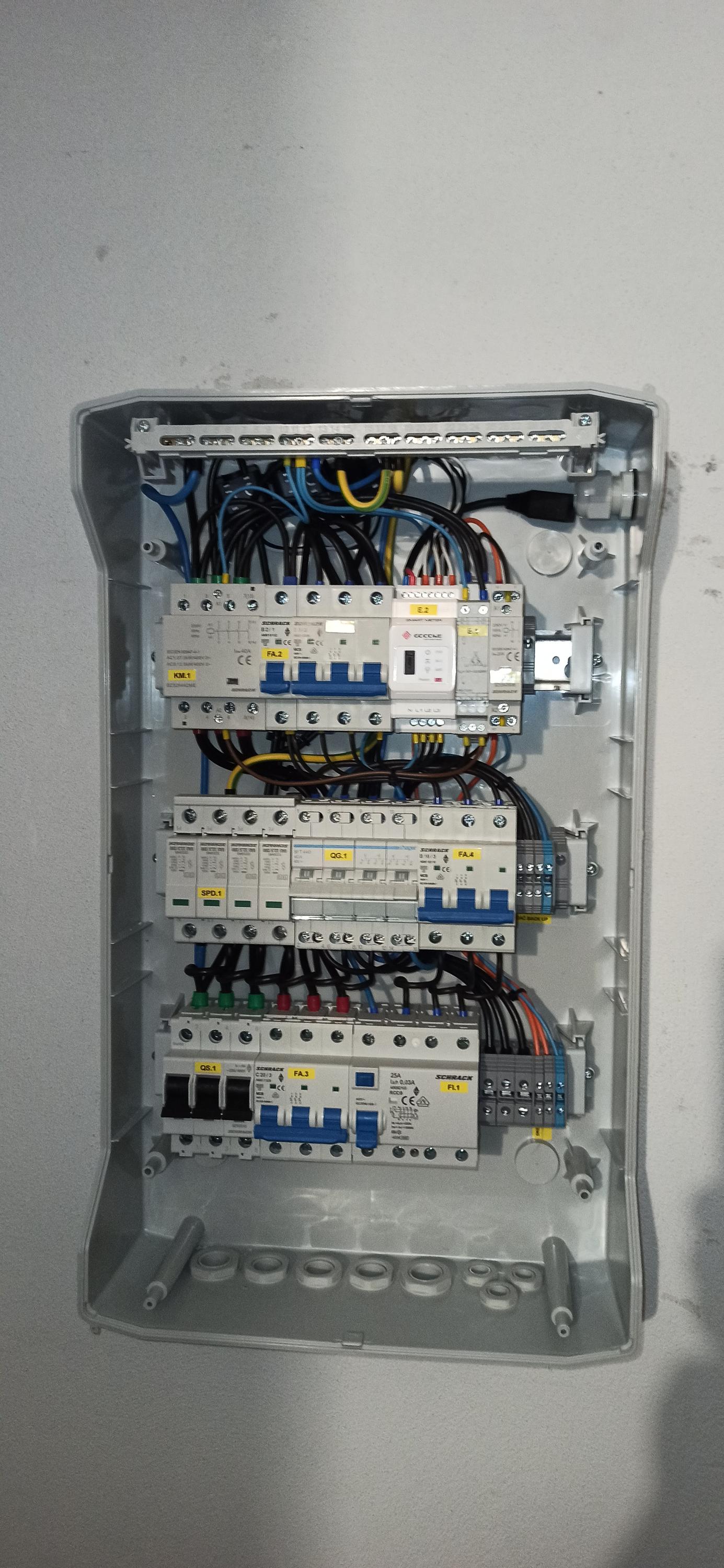 RADVER Elektroinstalace foto 2
