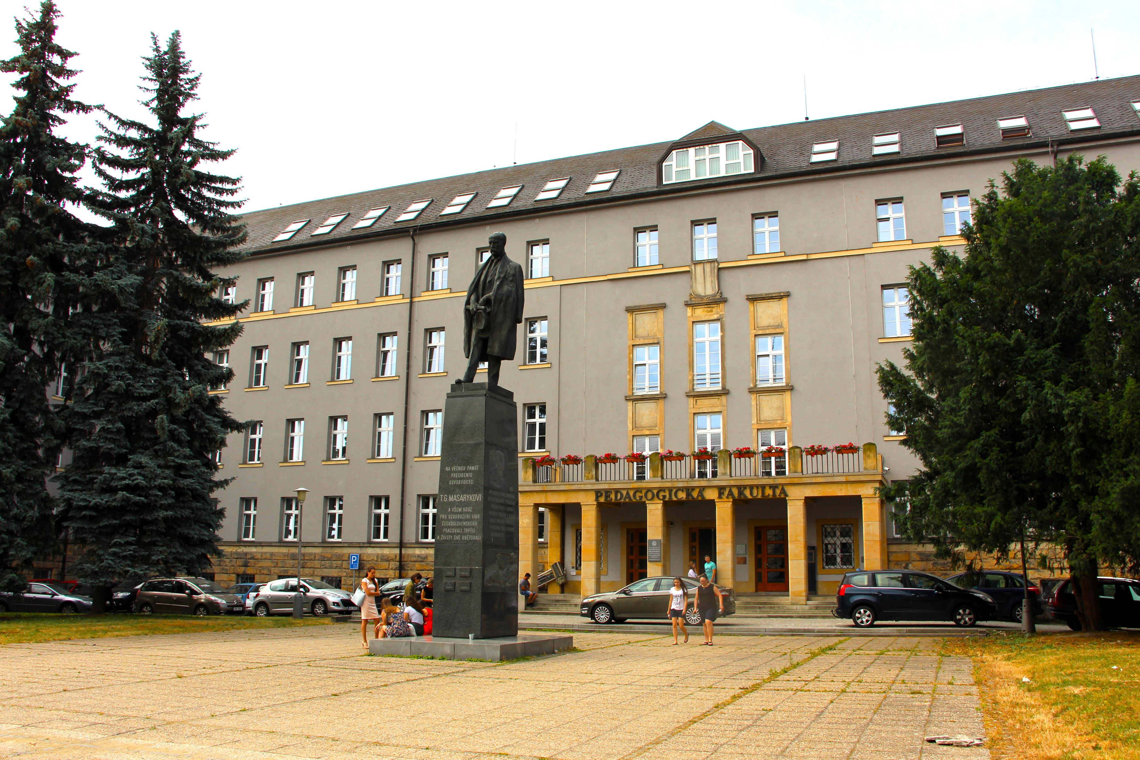 Univerzita Palackého v Olomouci - Katedra primární pedagogiky Pedagogické fakulty foto 2
