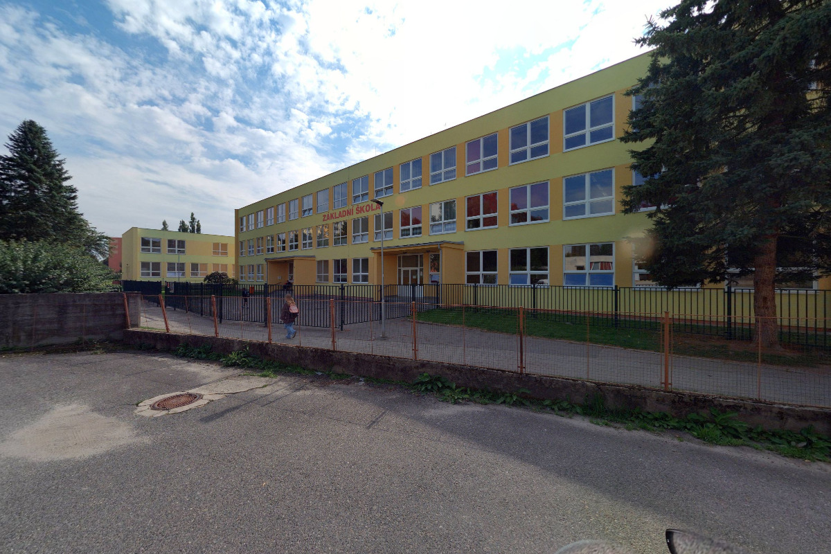 ZŠ Jindřichův Hradec, Vajgar foto 4