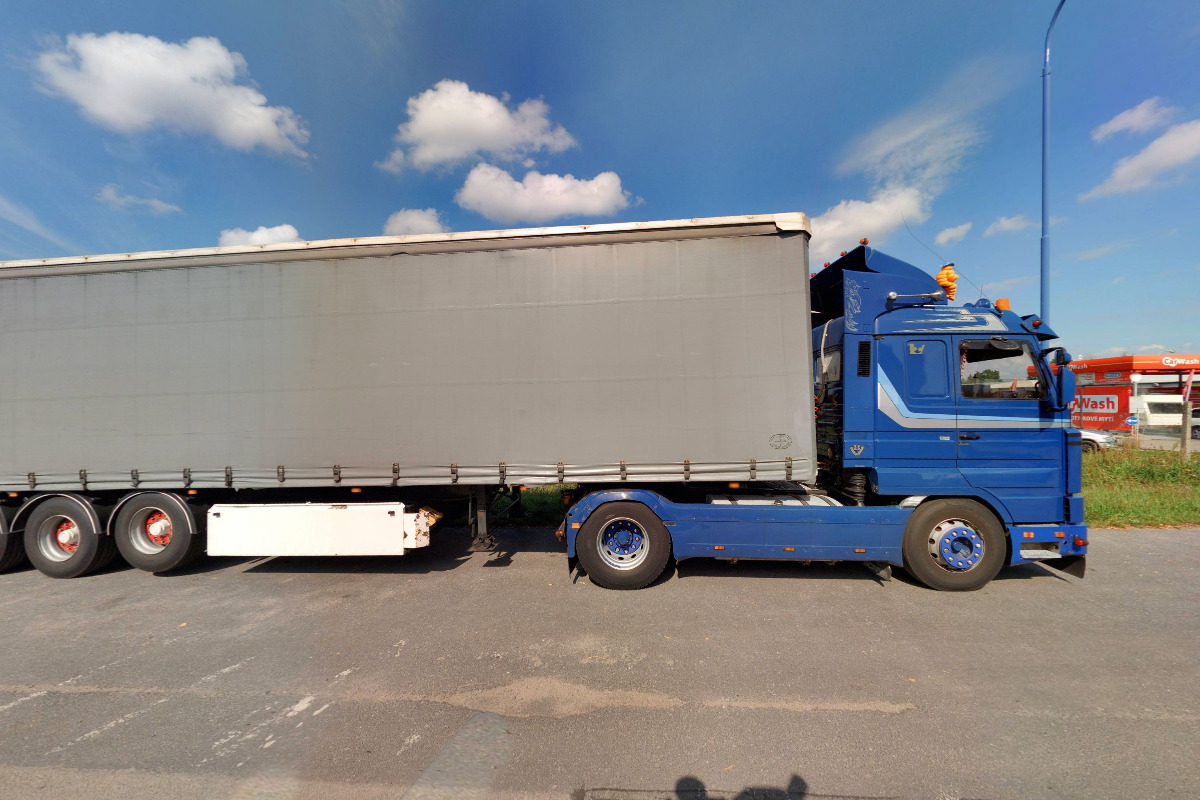 Nabíjecí stanice ČEZ foto 2