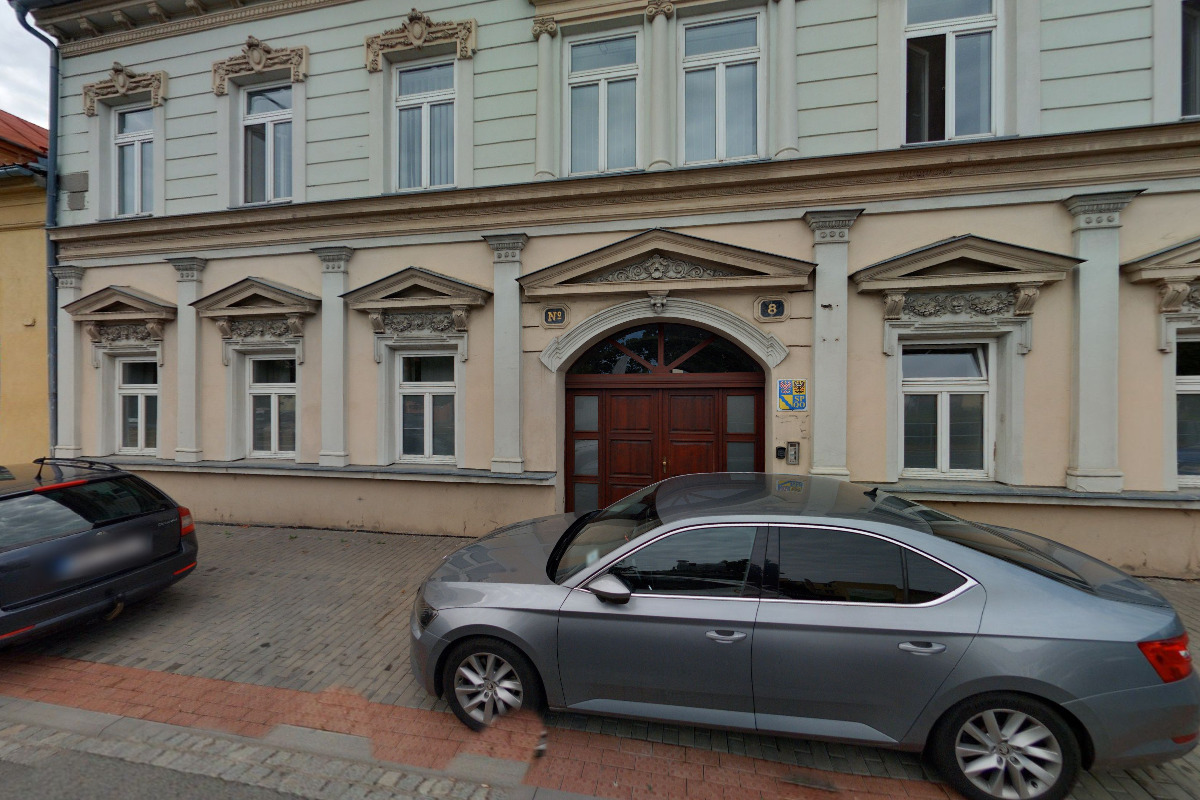 Zdravotnická záchranná služba Olomouckého kraje - Výjezdová základna foto 2