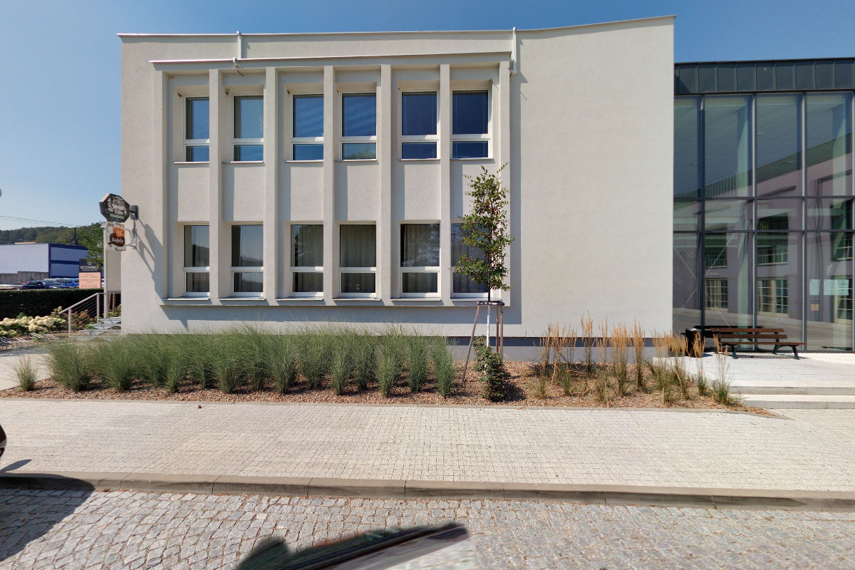 Restaurace kavárna Květná foto 6