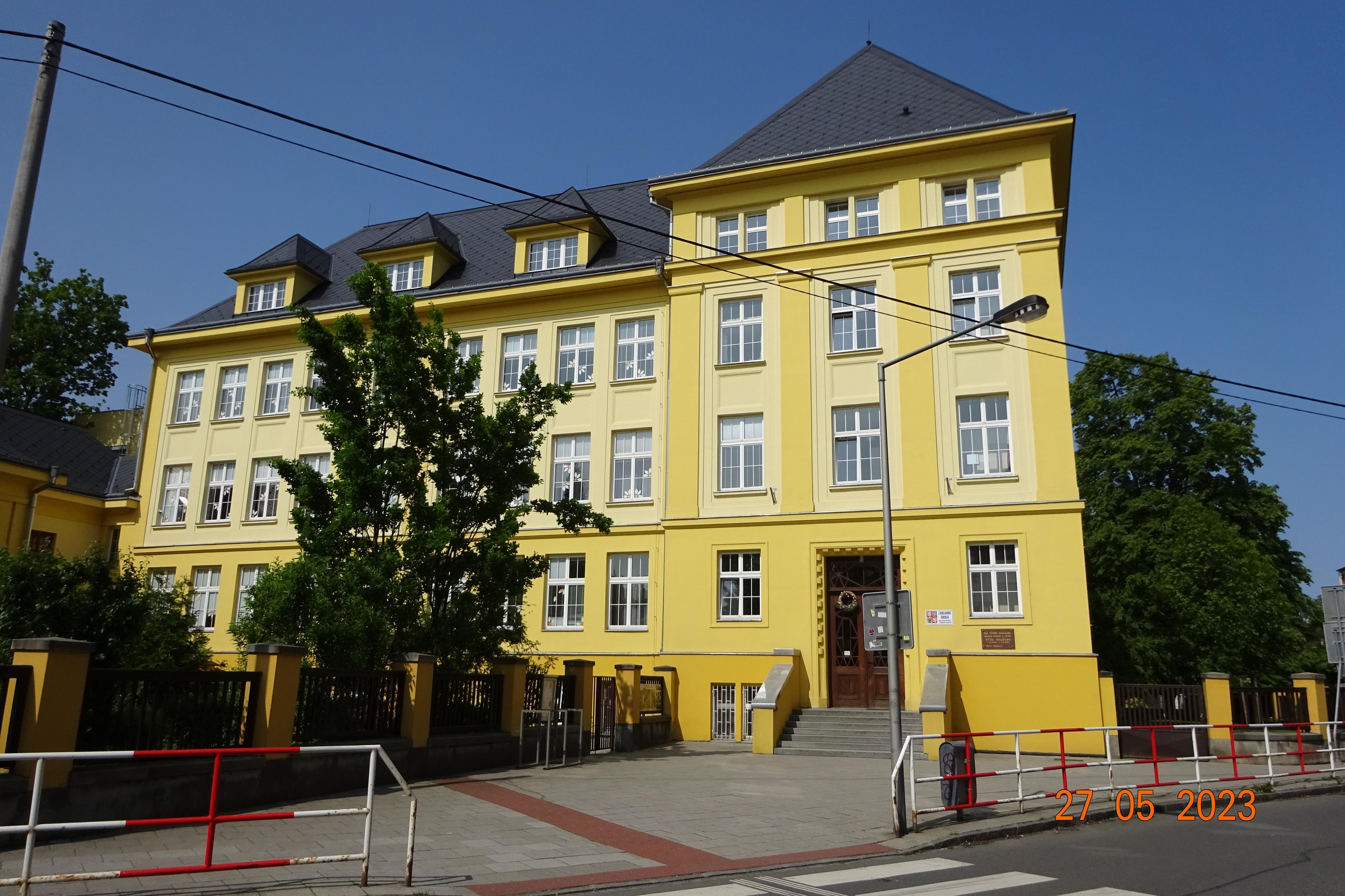 ZŠ Opava, Boženy Němcové foto 2