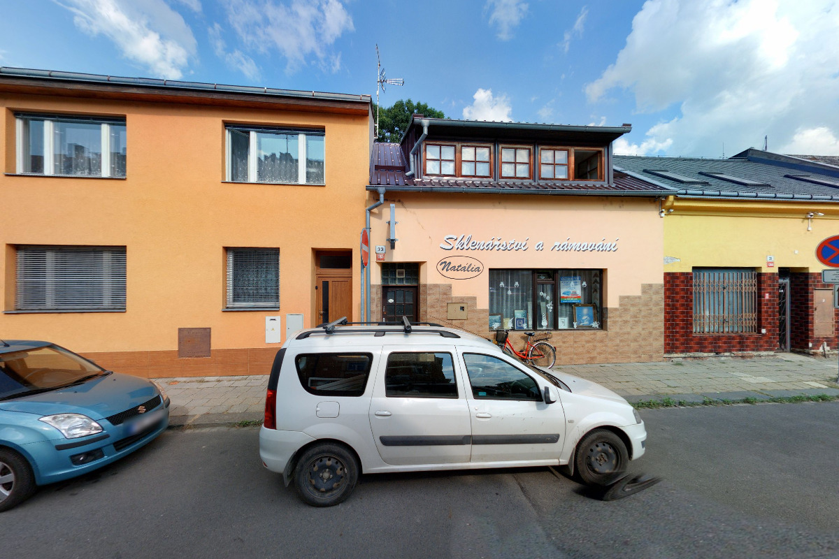 Čistírna peří Mareš