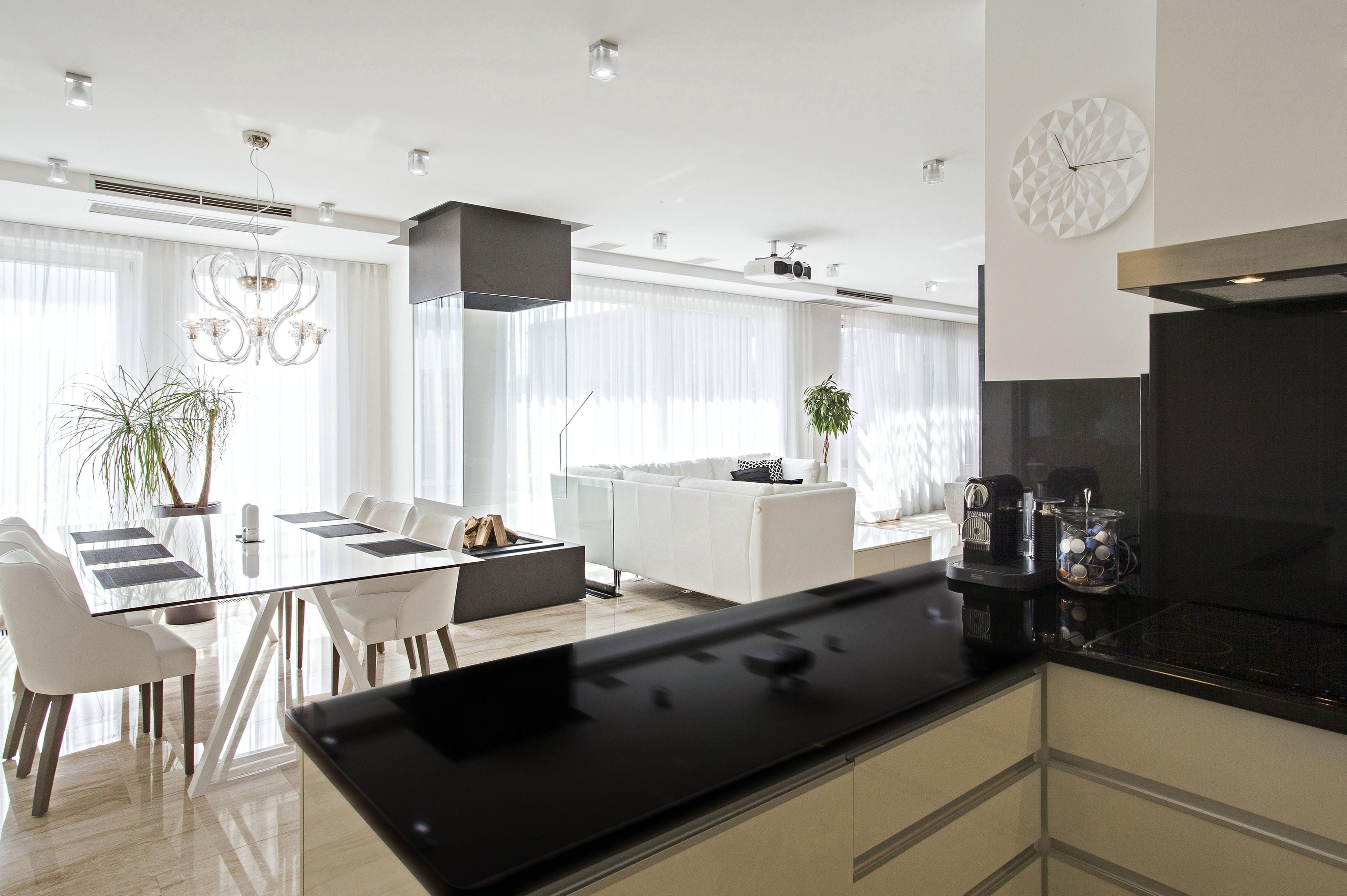 Ing. Marcela Bartáková InteriorDSGN KW Reality