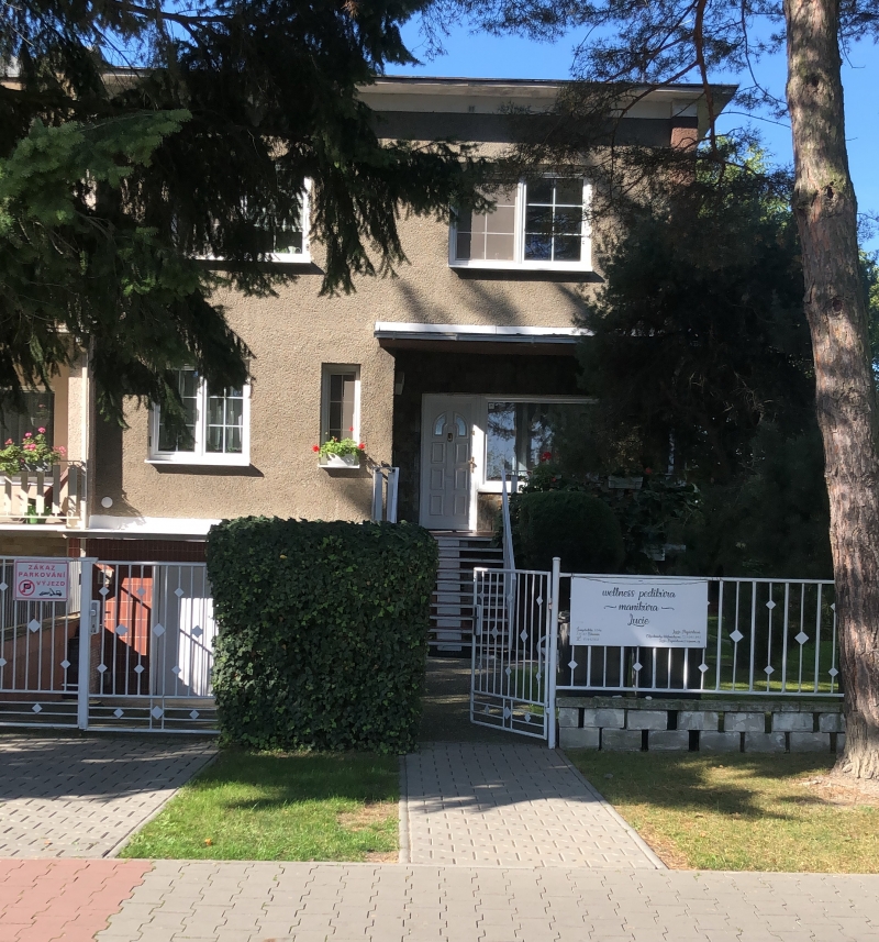 Lucie Papiorková - Wellness pedikúra foto 2