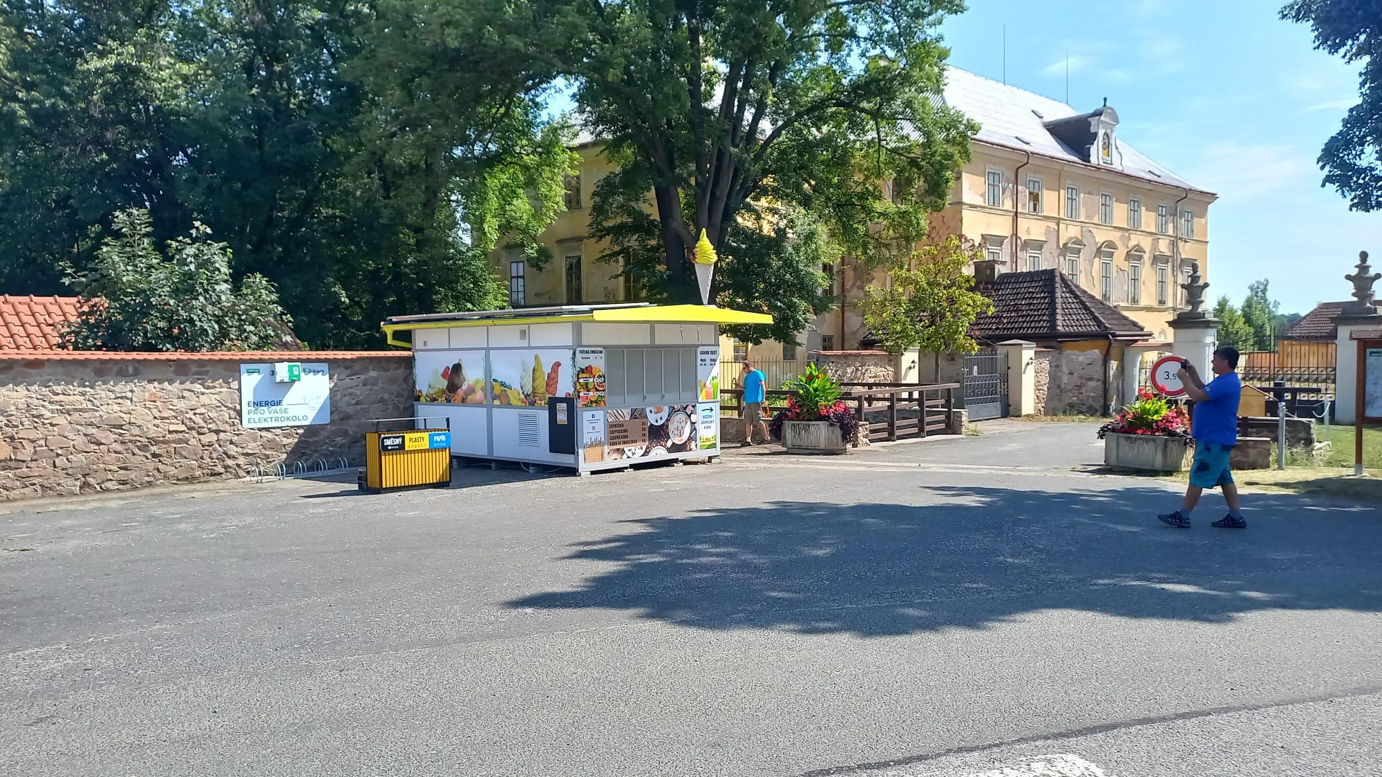 Nabíjecí stanice Obec Zdechovice foto 6