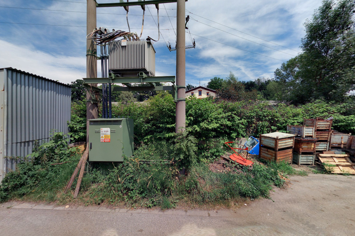 STAVEBNĚ - OBCHODNÍ CENTRUM,  s.r.o.
